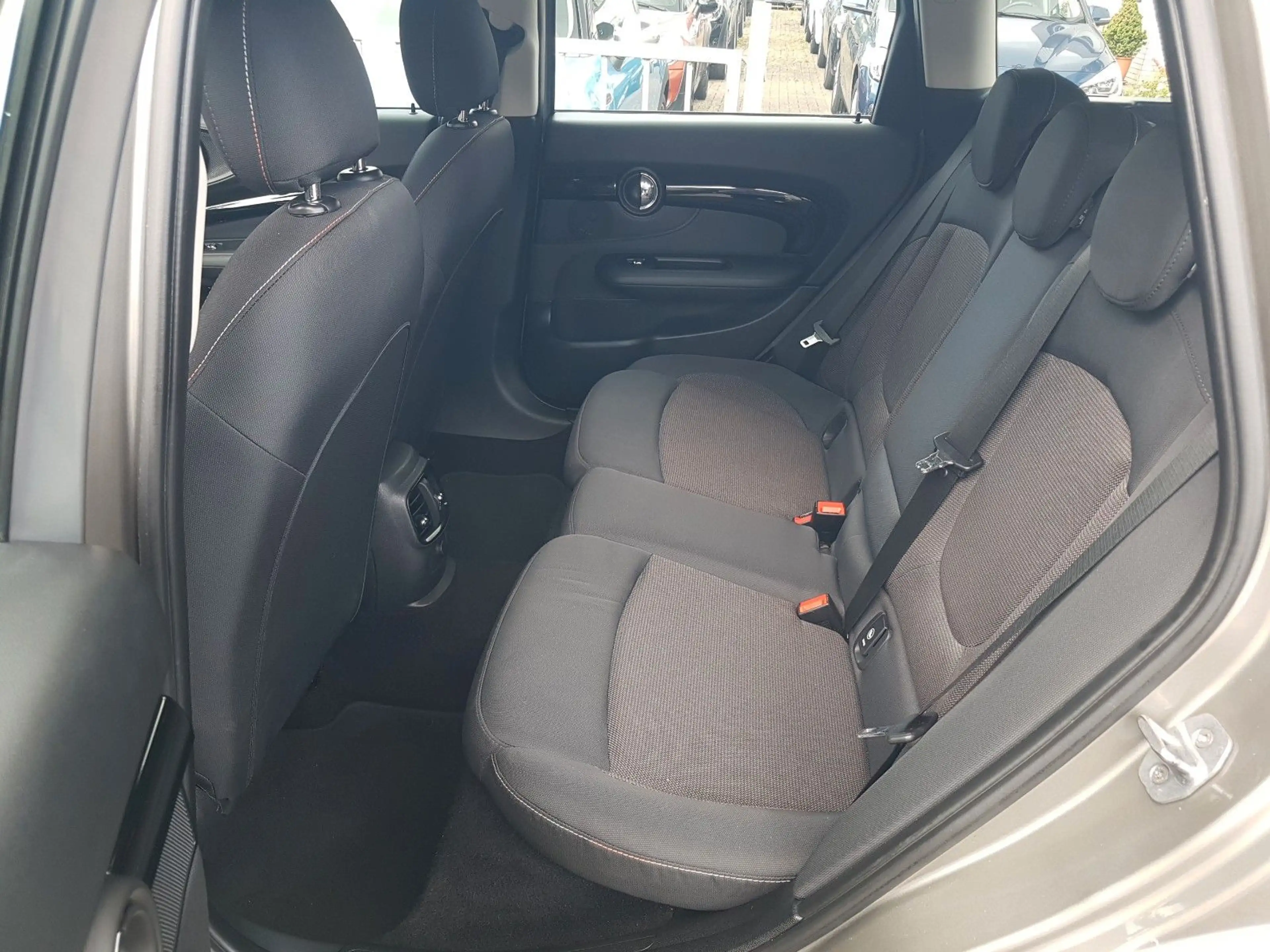 MINI One Clubman Pepper 17"Alu PDC Sitzhzg. Tempomat — photo 14