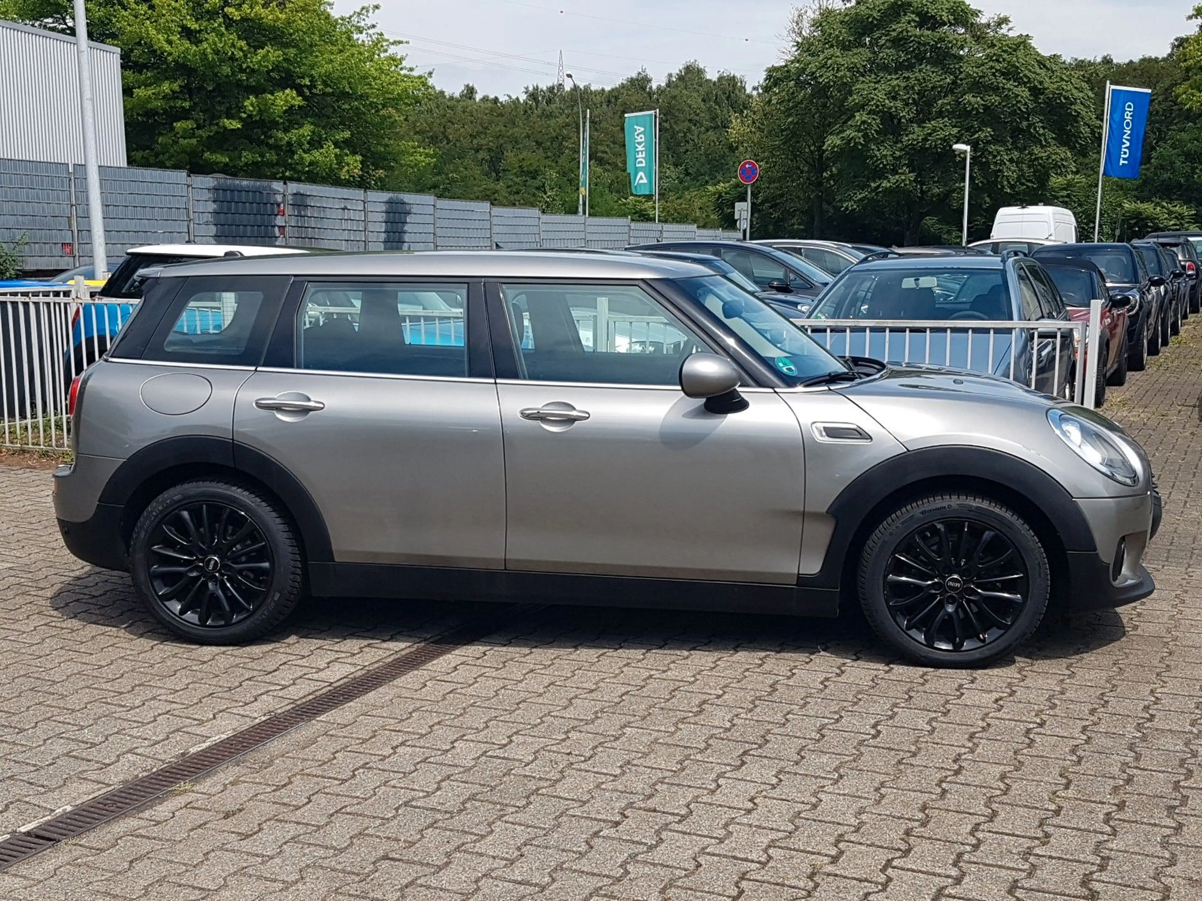 MINI One Clubman Pepper 17"Alu PDC Sitzhzg. Tempomat — photo 6