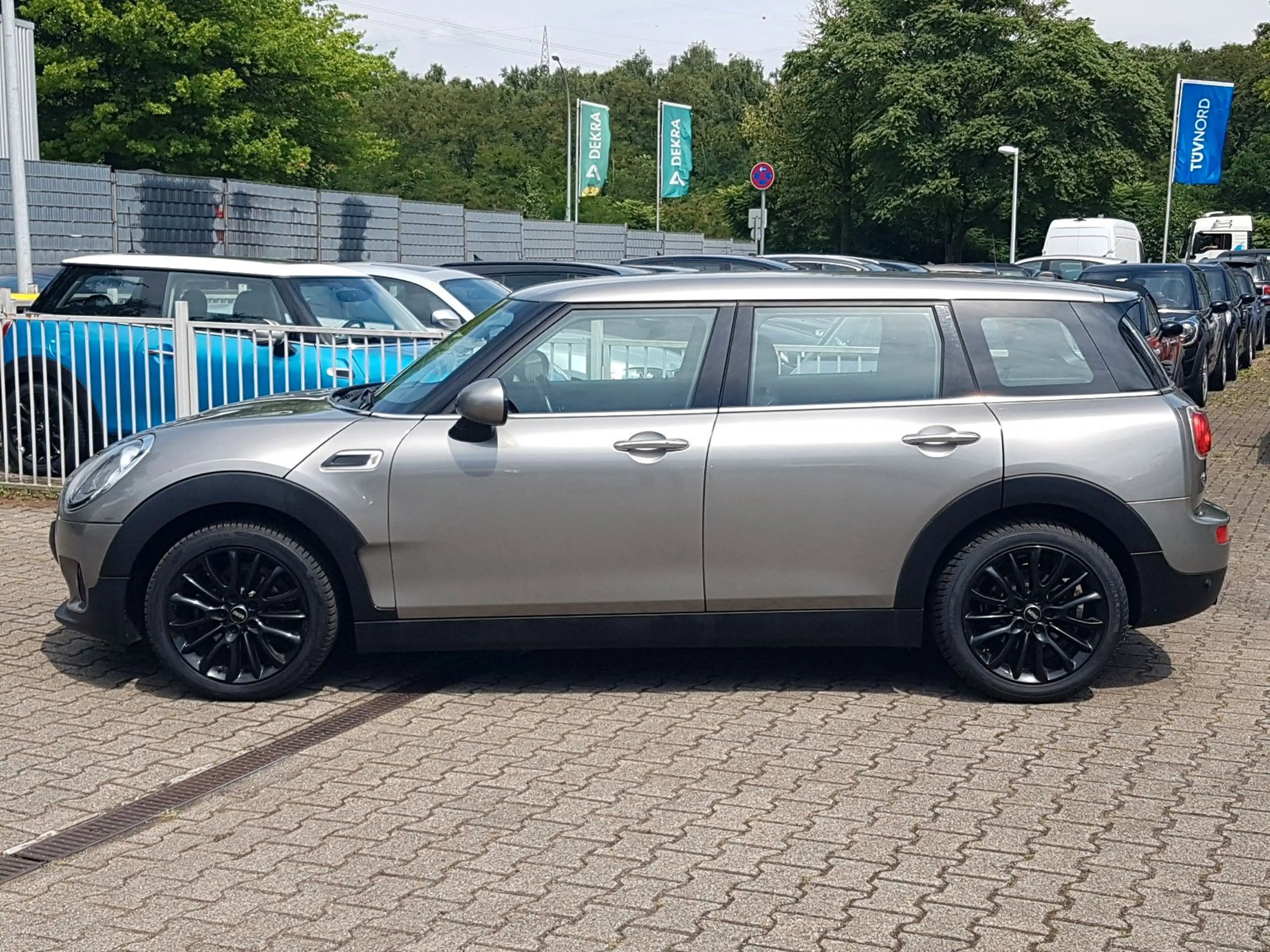 MINI One Clubman Pepper 17"Alu PDC Sitzhzg. Tempomat — photo 3