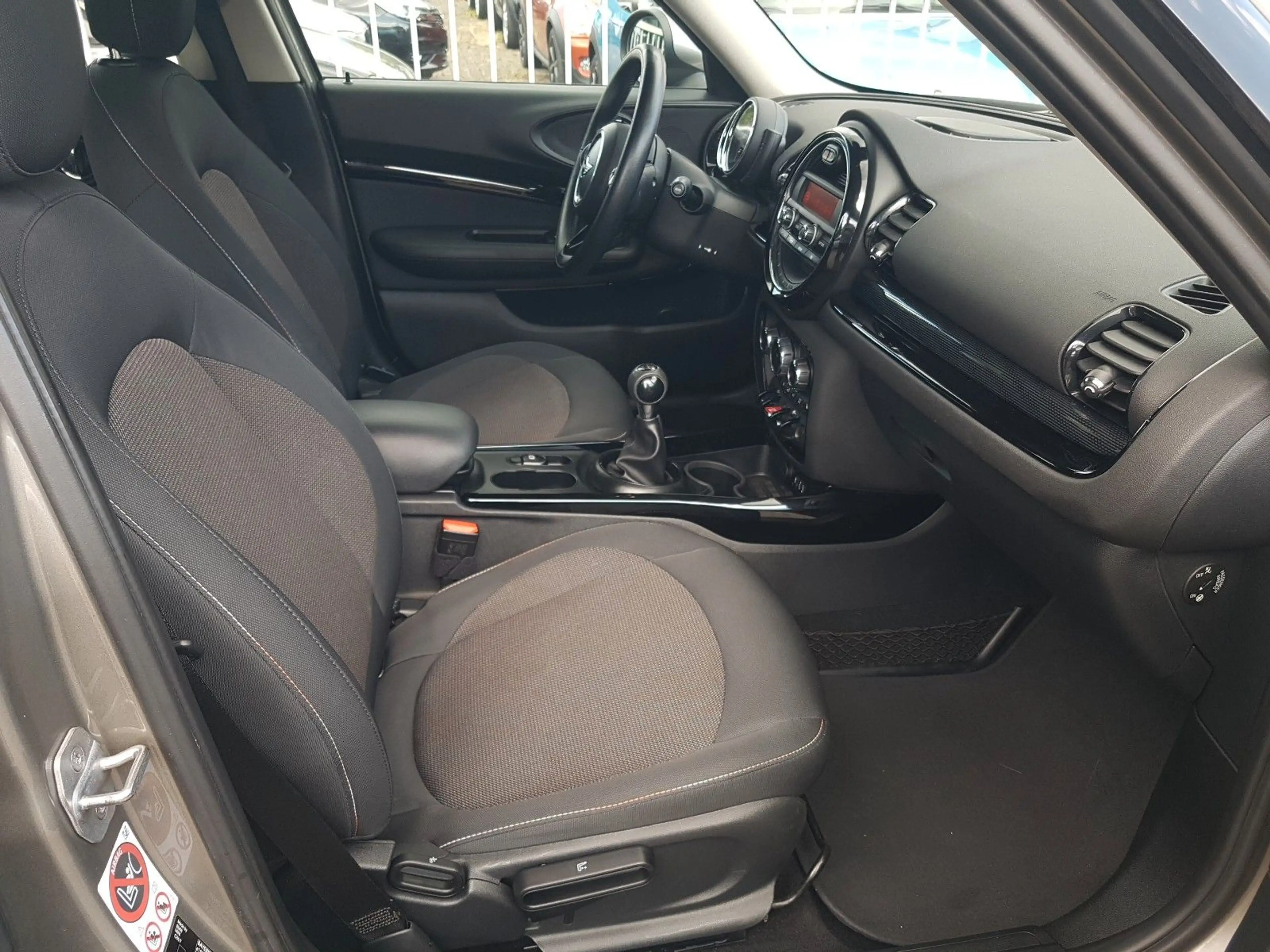 MINI One Clubman Pepper 17"Alu PDC Sitzhzg. Tempomat — photo 12