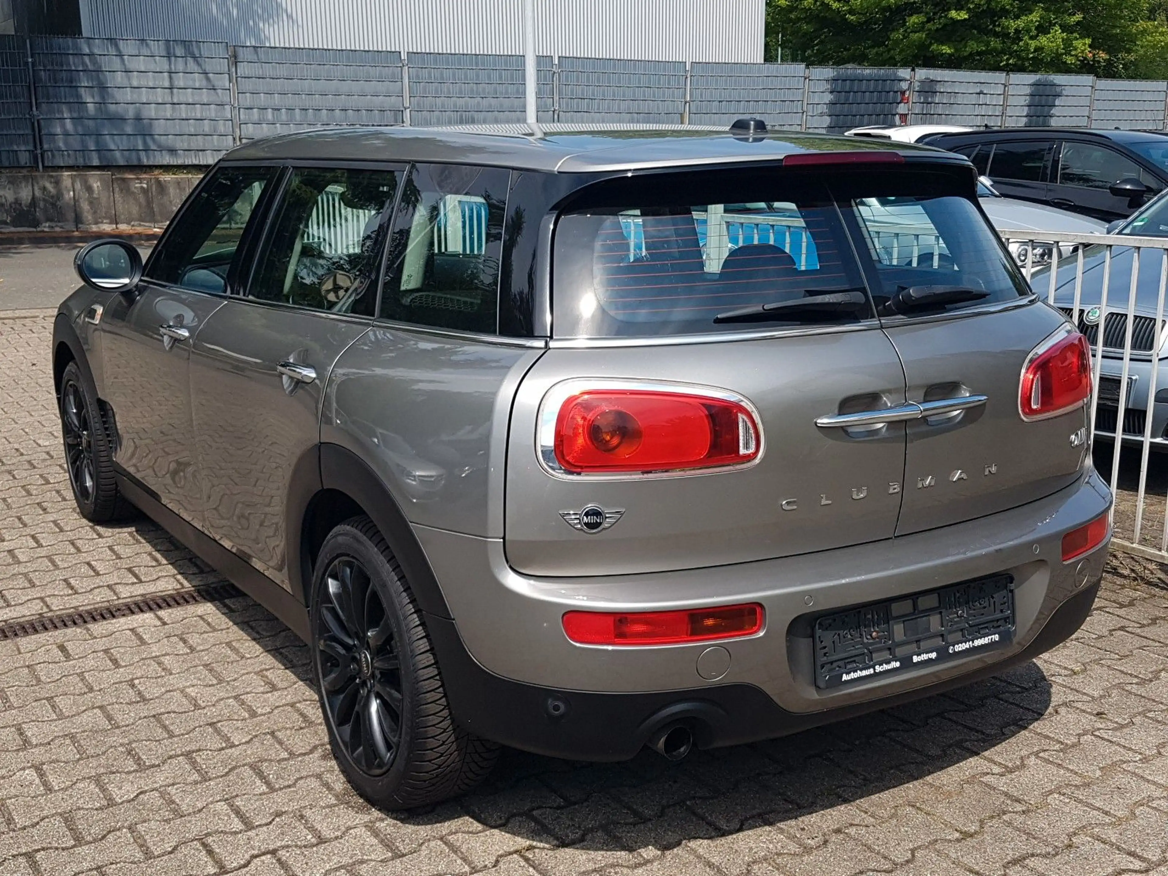 MINI One Clubman Pepper 17"Alu PDC Sitzhzg. Tempomat — photo 2