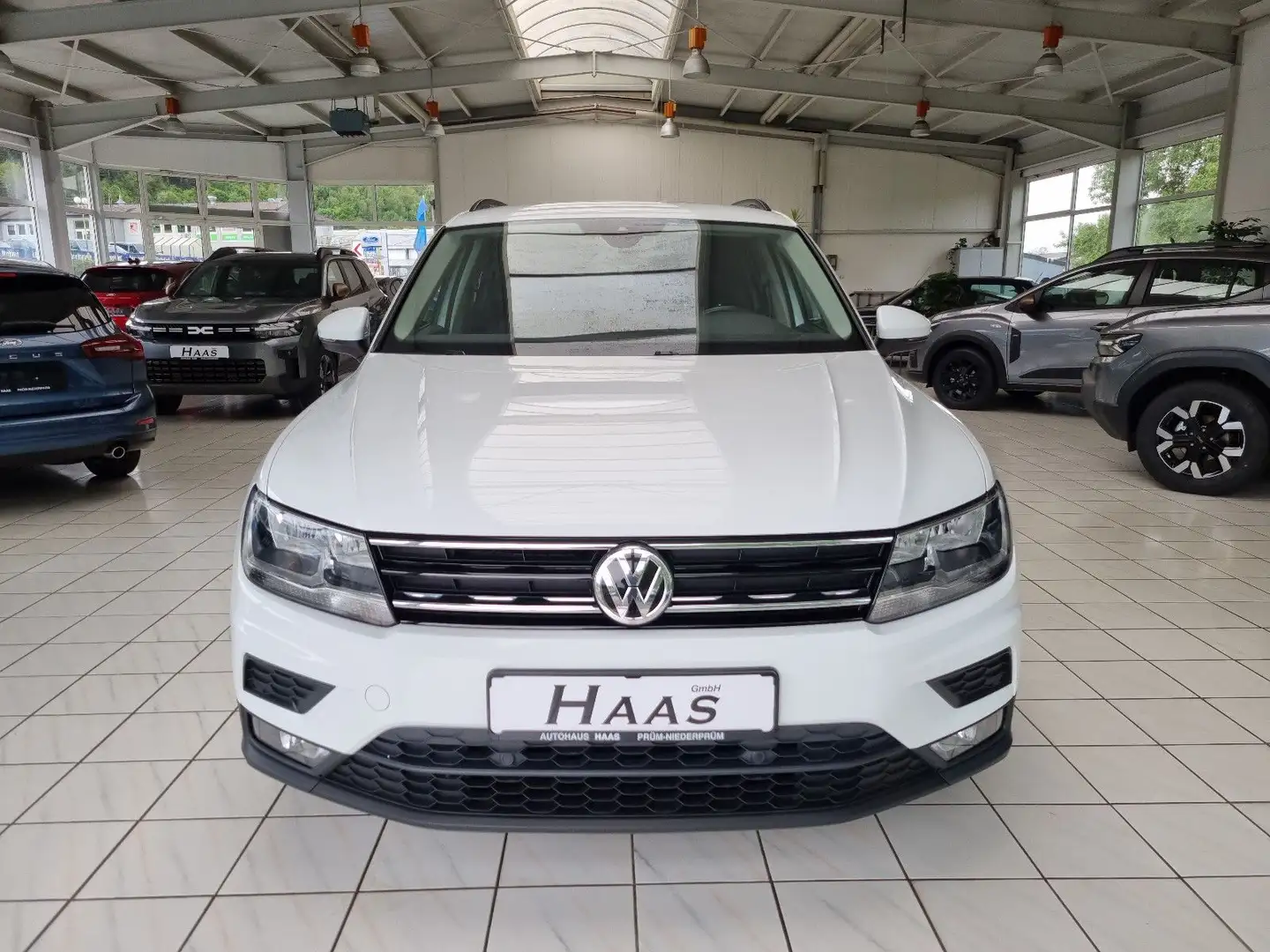 Volkswagen Tiguan Trendline BMT/S&S 150 PS DSG #Navi #AHK Blanc - 2