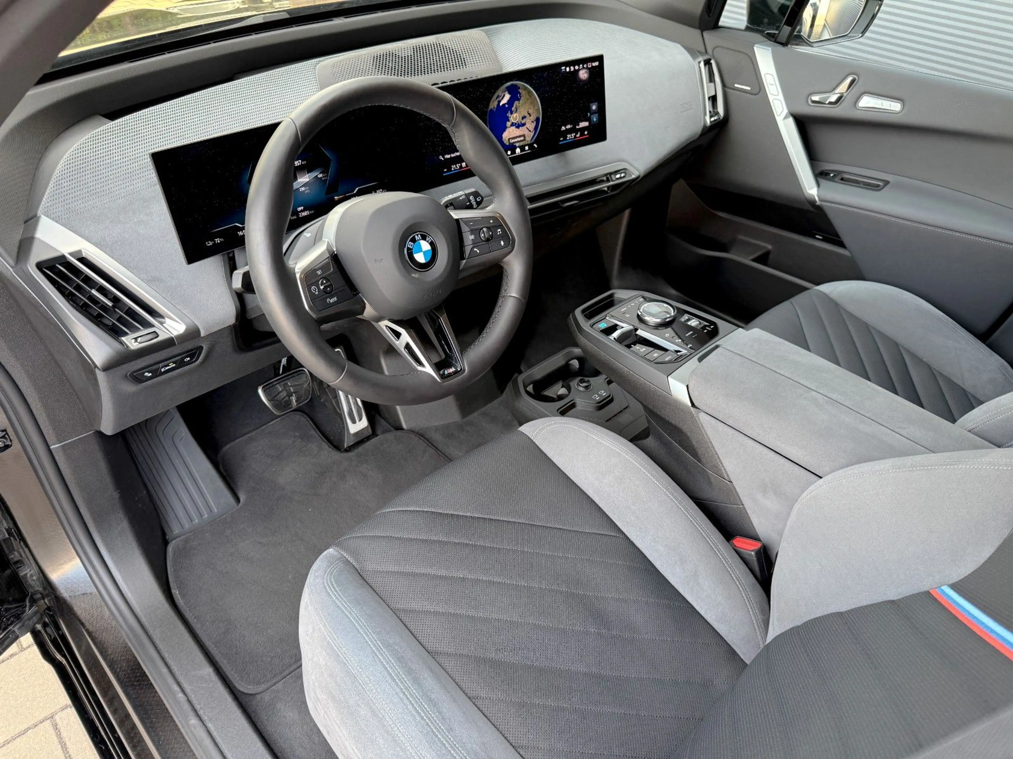 BMW iX 60 xDrive M Sport*2-AchsLuft*AHK*Autobahn° — photo 12