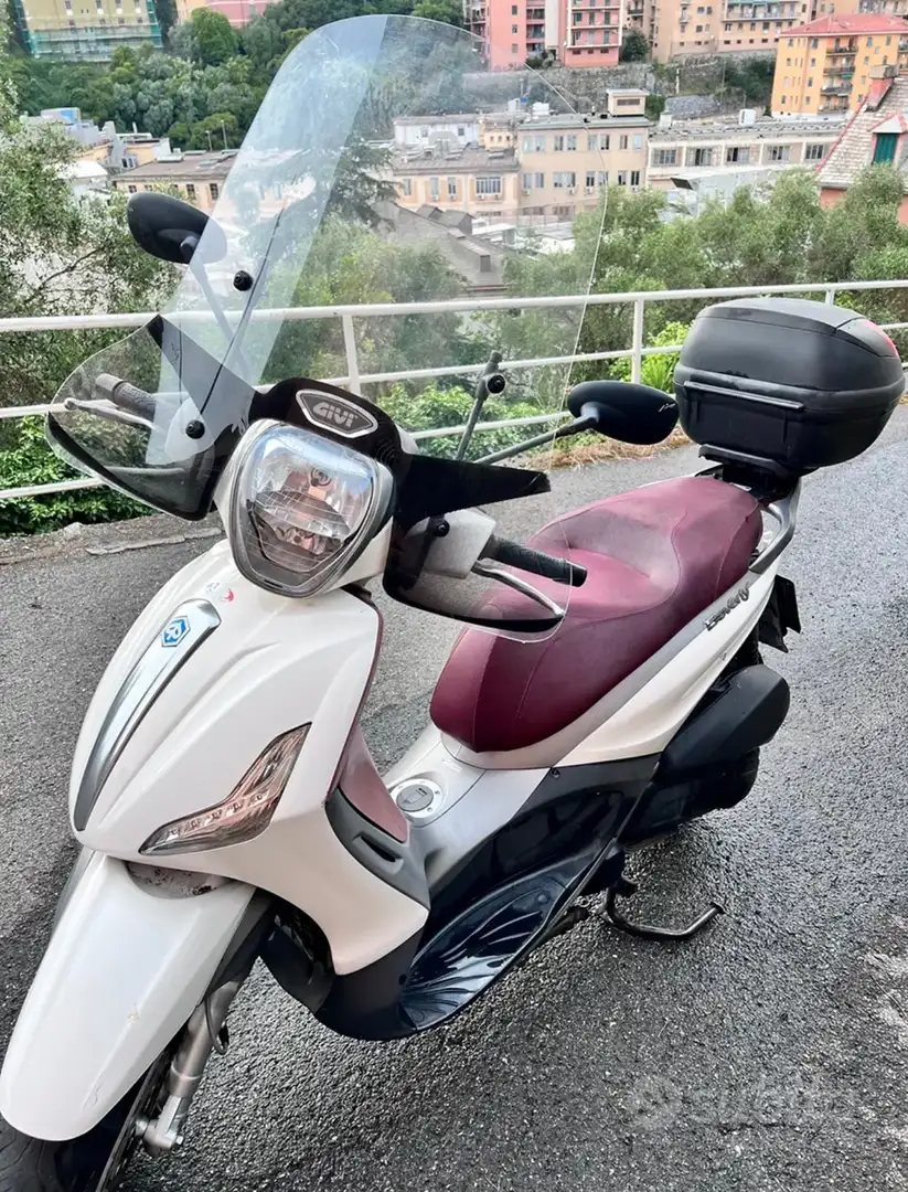 Piaggio Beverly 300 Bianco - 1
