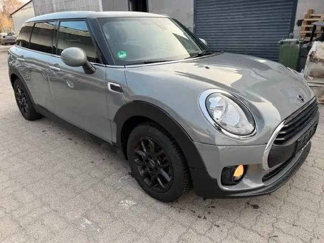 MINI One Clubman Pepper/sehr gepflegt7ERST 102tkm