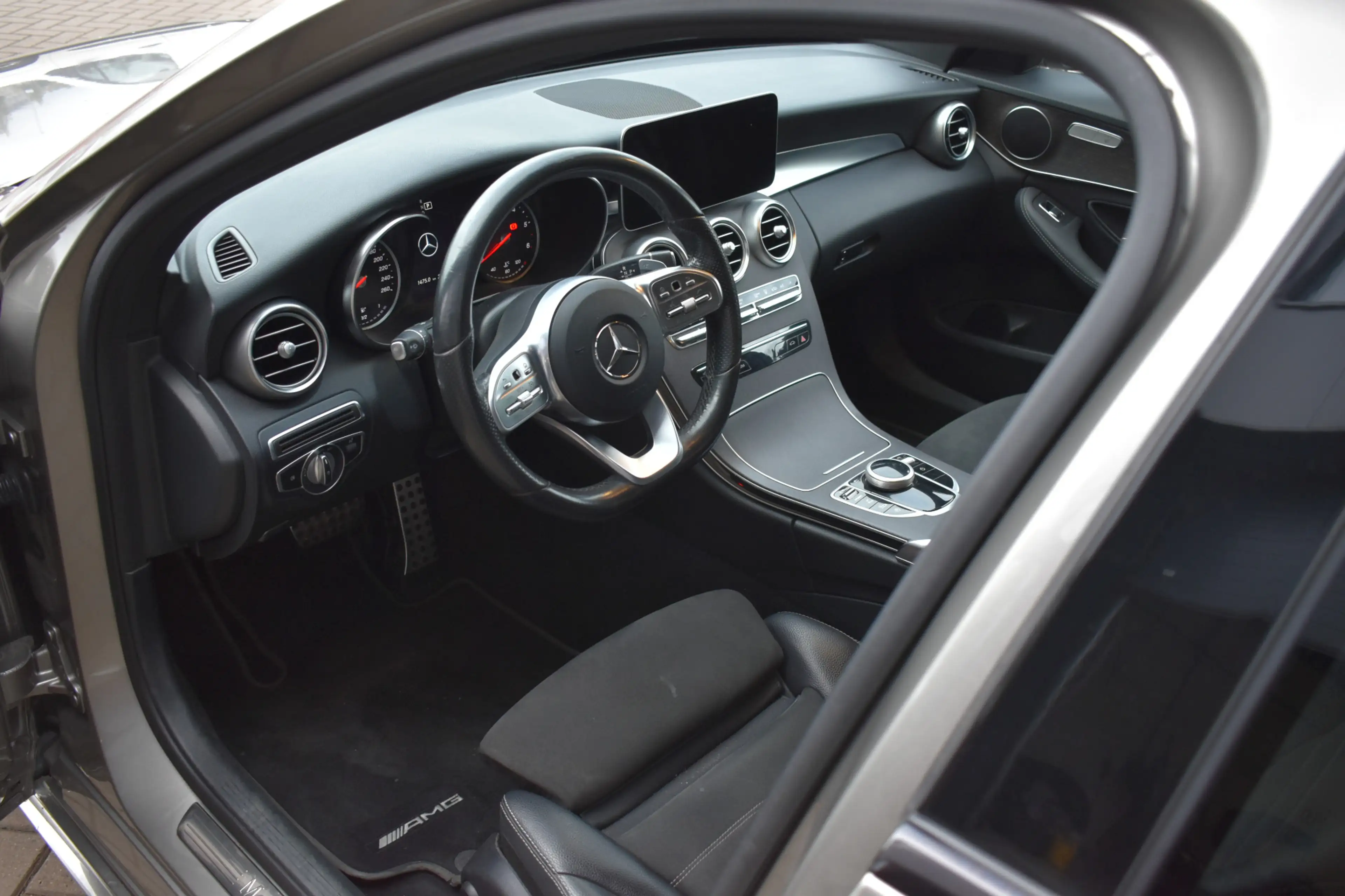 Mercedes-Benz C 220 Estate d AMG Premium Plus Pack — photo 7