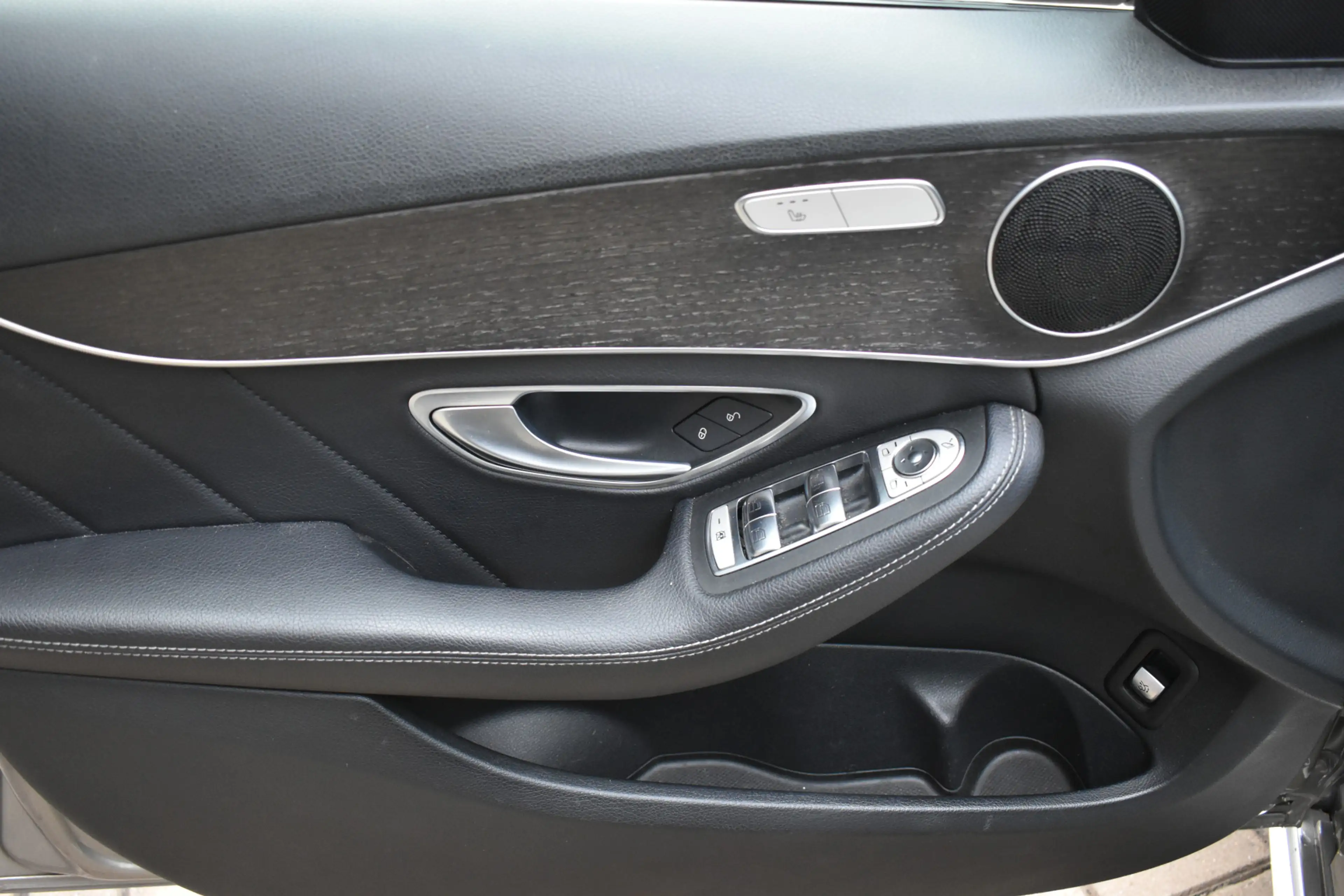 Mercedes-Benz C 220 Estate d AMG Premium Plus Pack — photo 8