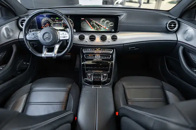 Mercedes-Benz E-Class view 9