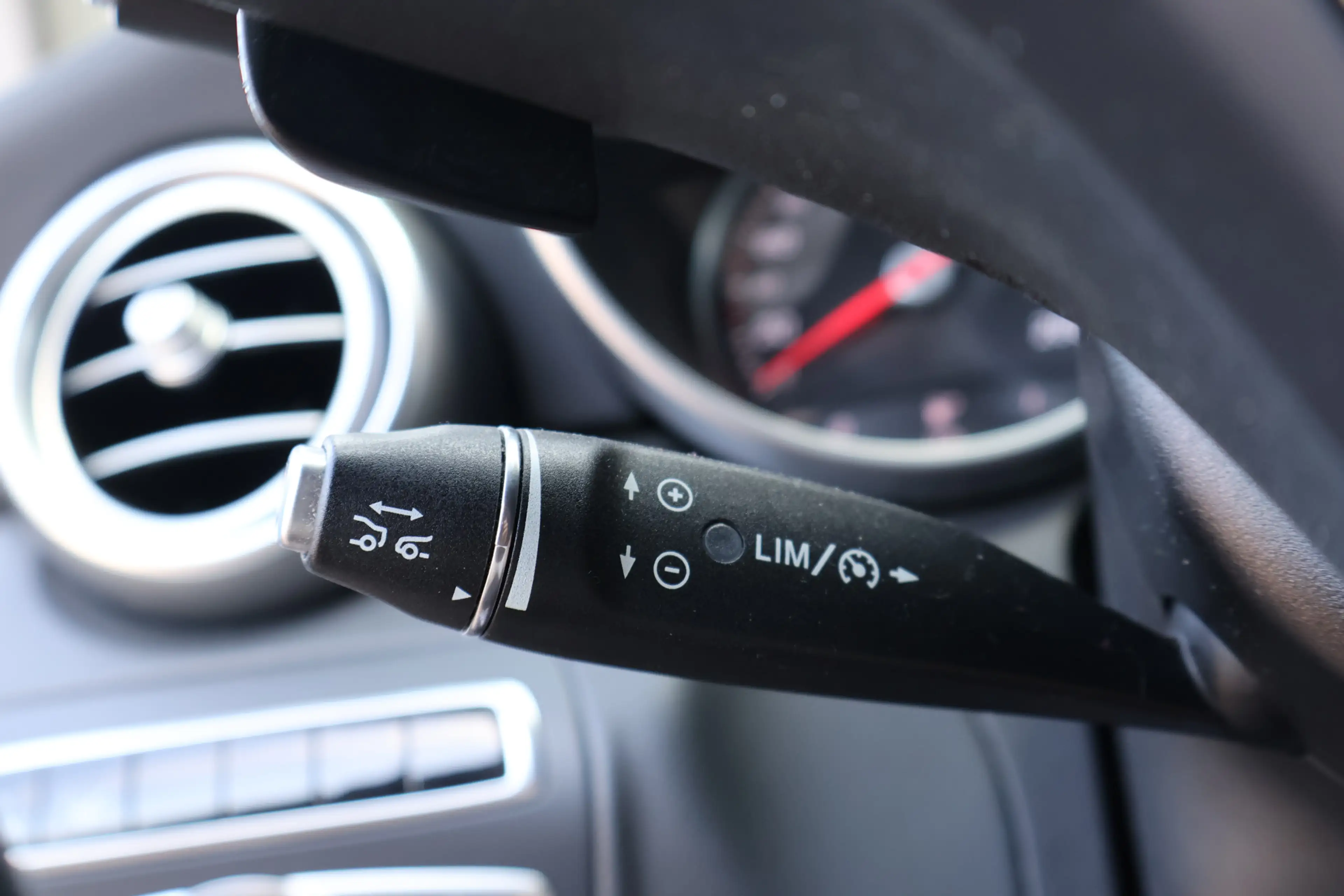 Mercedes-Benz C 400 Estate 4MATIC Edition 1 | 6-Cilinder | HUD | ACC | — photo 17