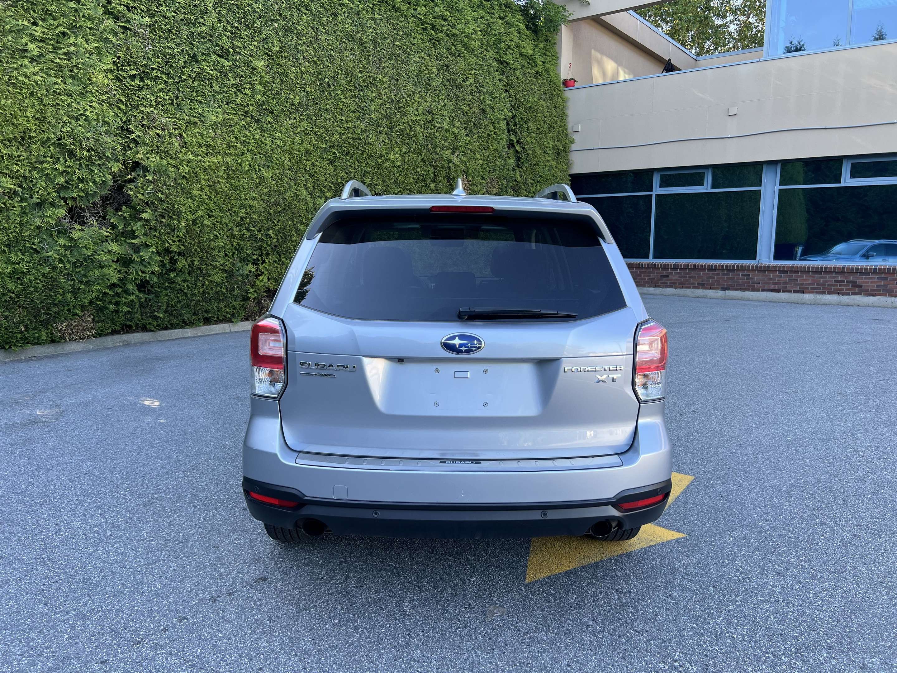 2017 Subaru Forester 2.0XT Limited w/Tech Pkg thumb 9