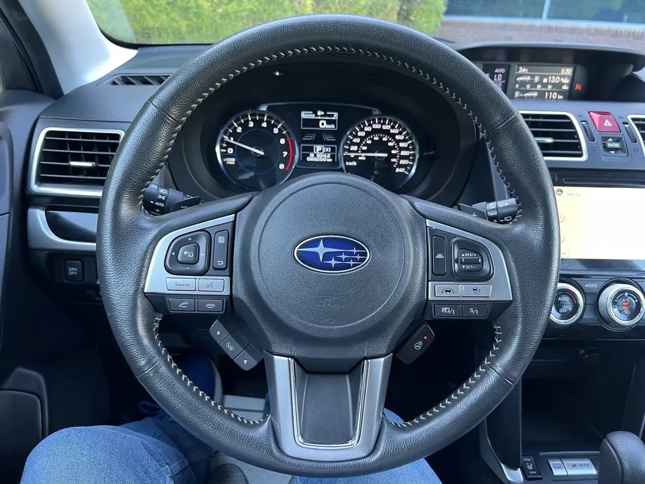 Subaru Forester снимка Subaru Forester