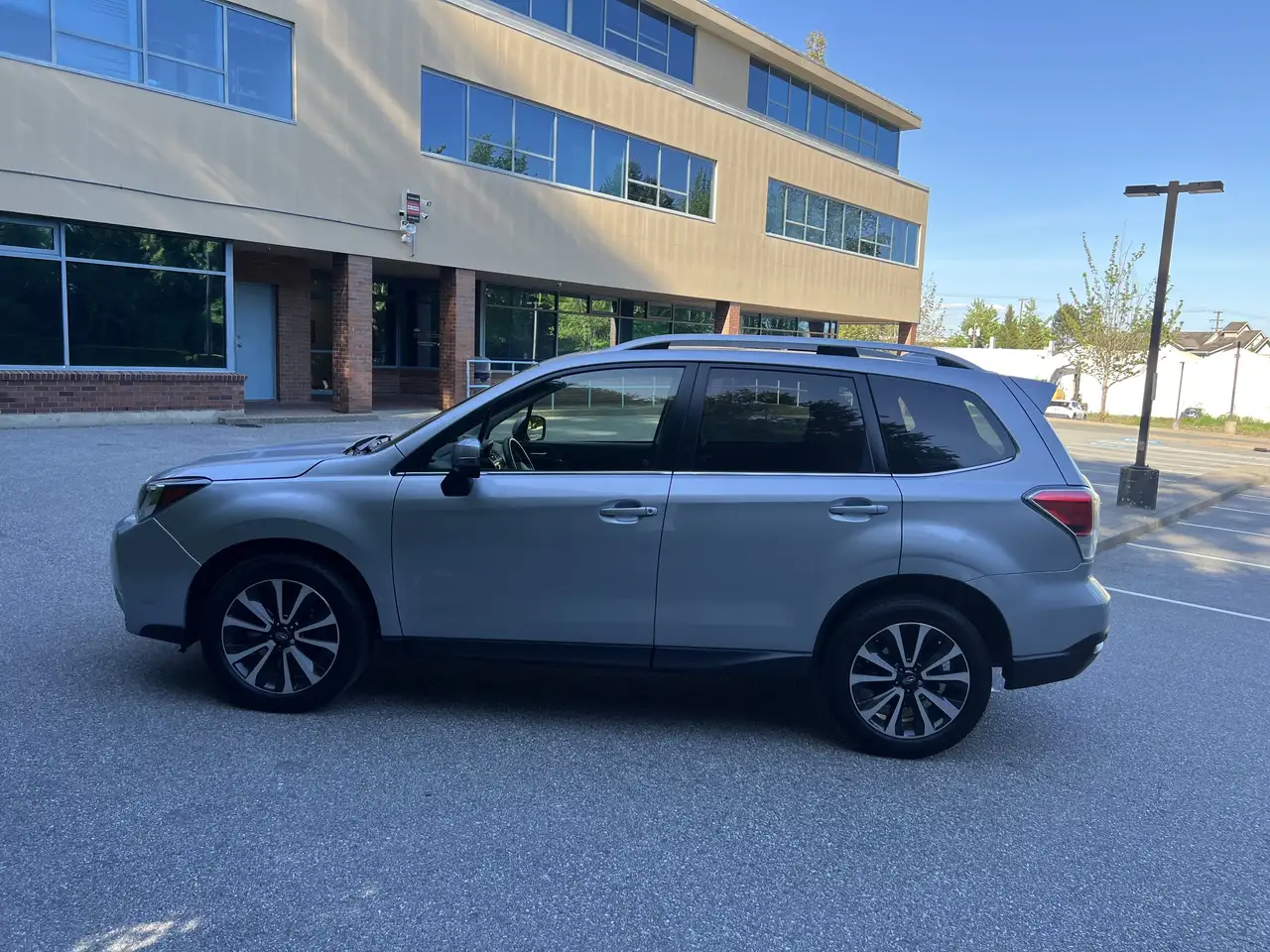 Subaru Forester снимка Subaru Forester
