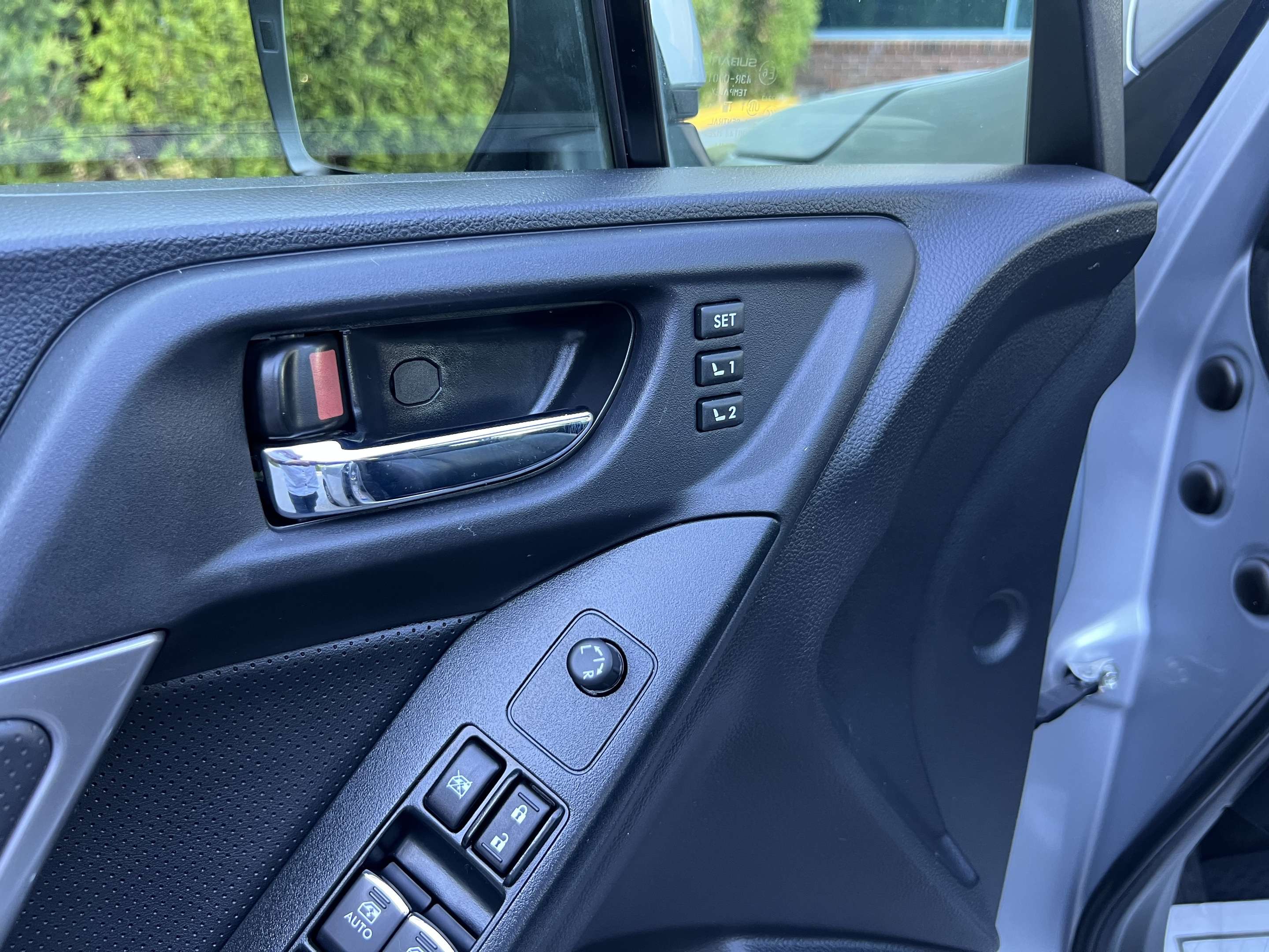 2017 Subaru Forester 2.0XT Limited w/Tech Pkg thumb 23