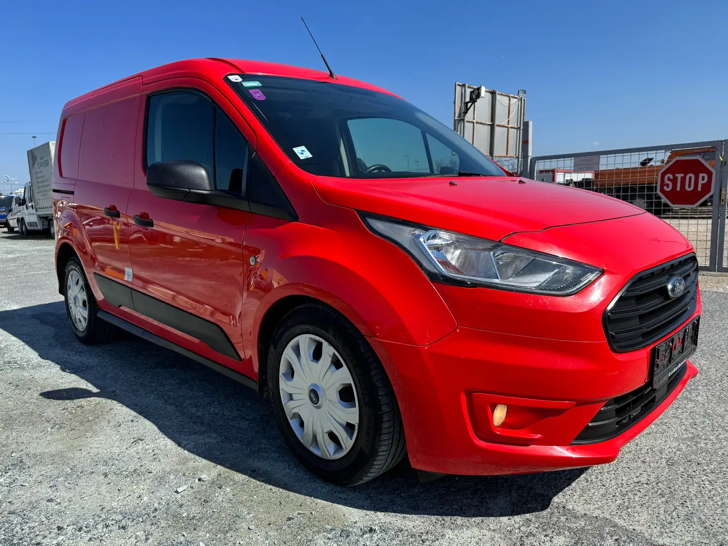 Ford Transit Connect 3-Sitze LKW,Netto:7.500 WSS+SHZ,6-GANG FACELIFT Rot - 1