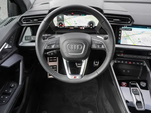 Audi S3 view 10