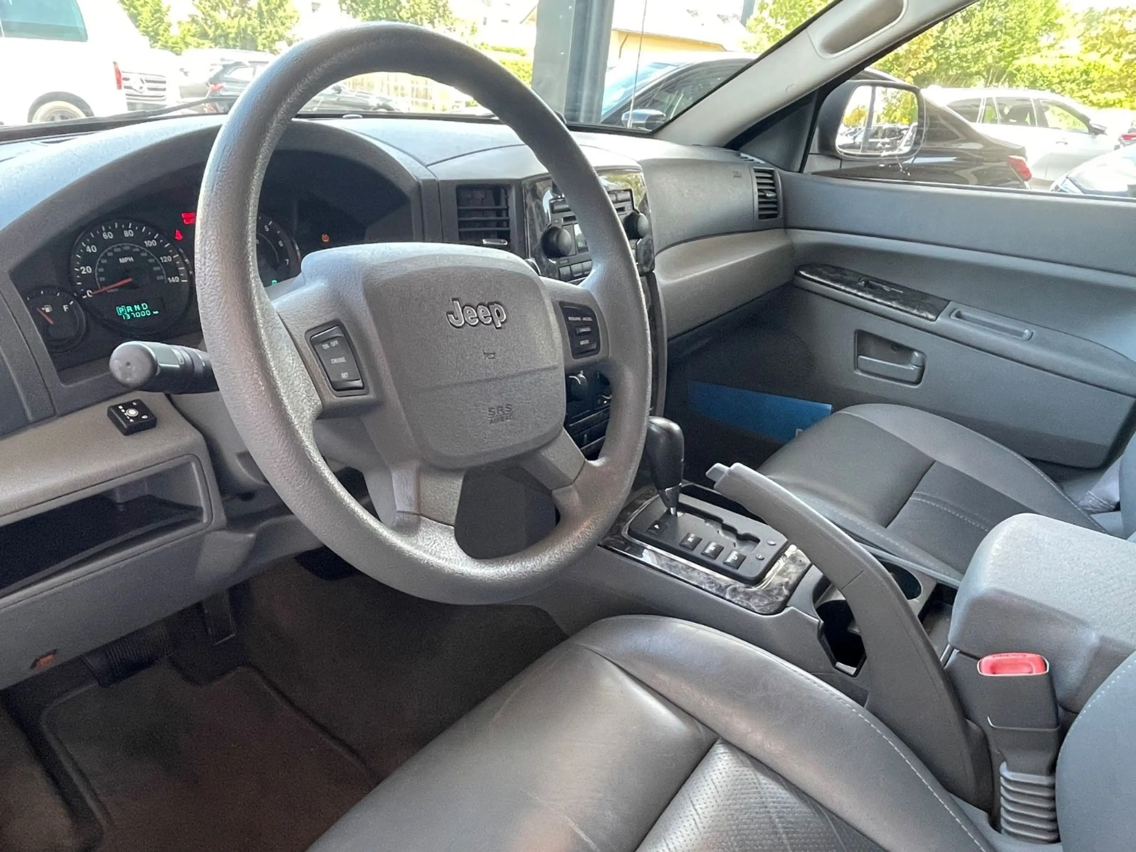 Jeep Grand Cherokee GRAND CHEROKEE 4.7 "LAREDO" LPG-GAS — photo 7