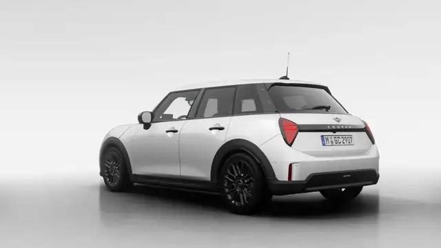 Mini Hatch view 4