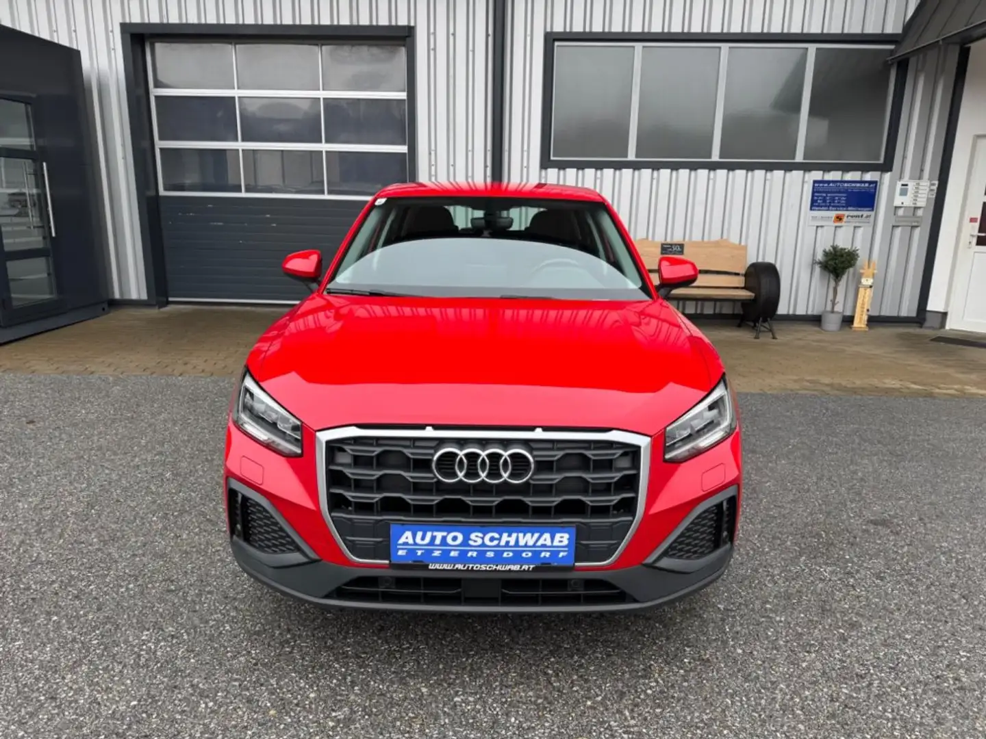 Audi Q2 2.0 TDI *PDC, Rückfahkamera* Rot - 2