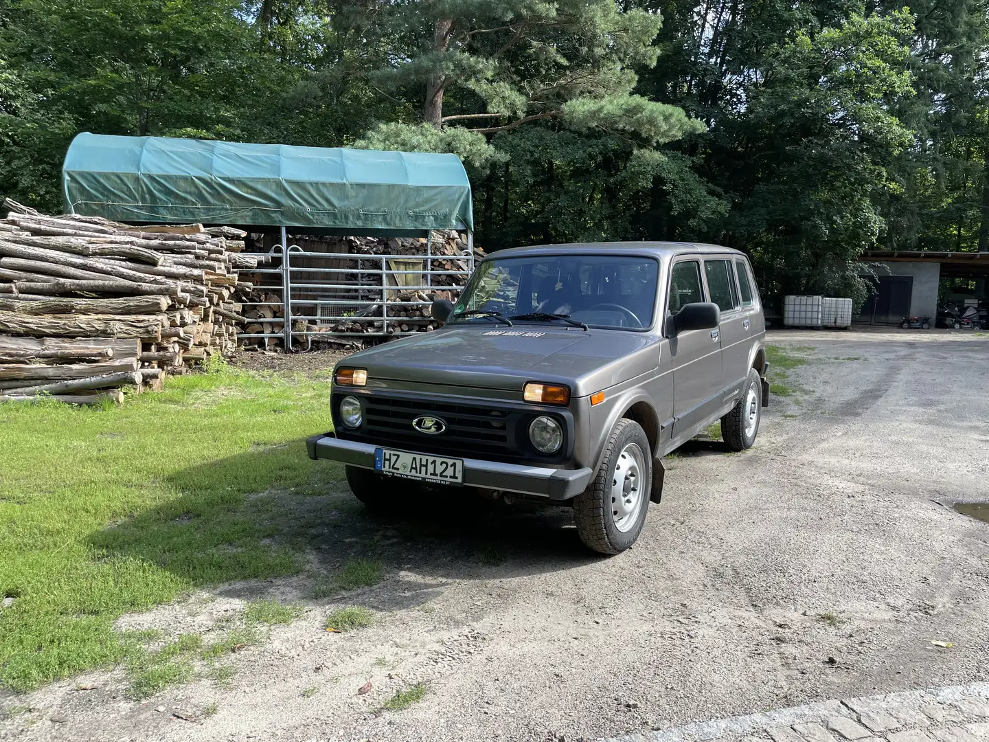 Lada 4x4 Urban - 2