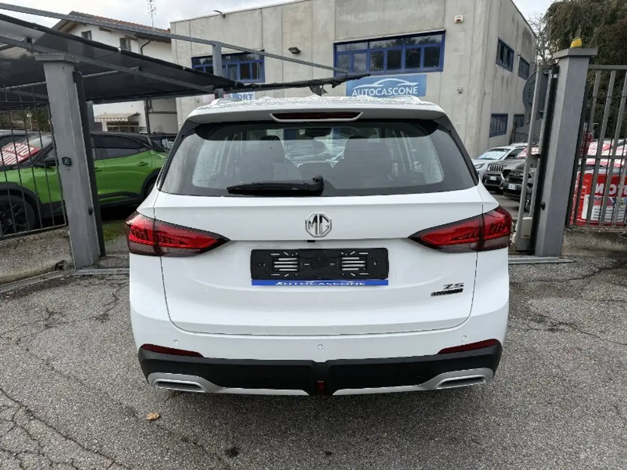 MG ZS