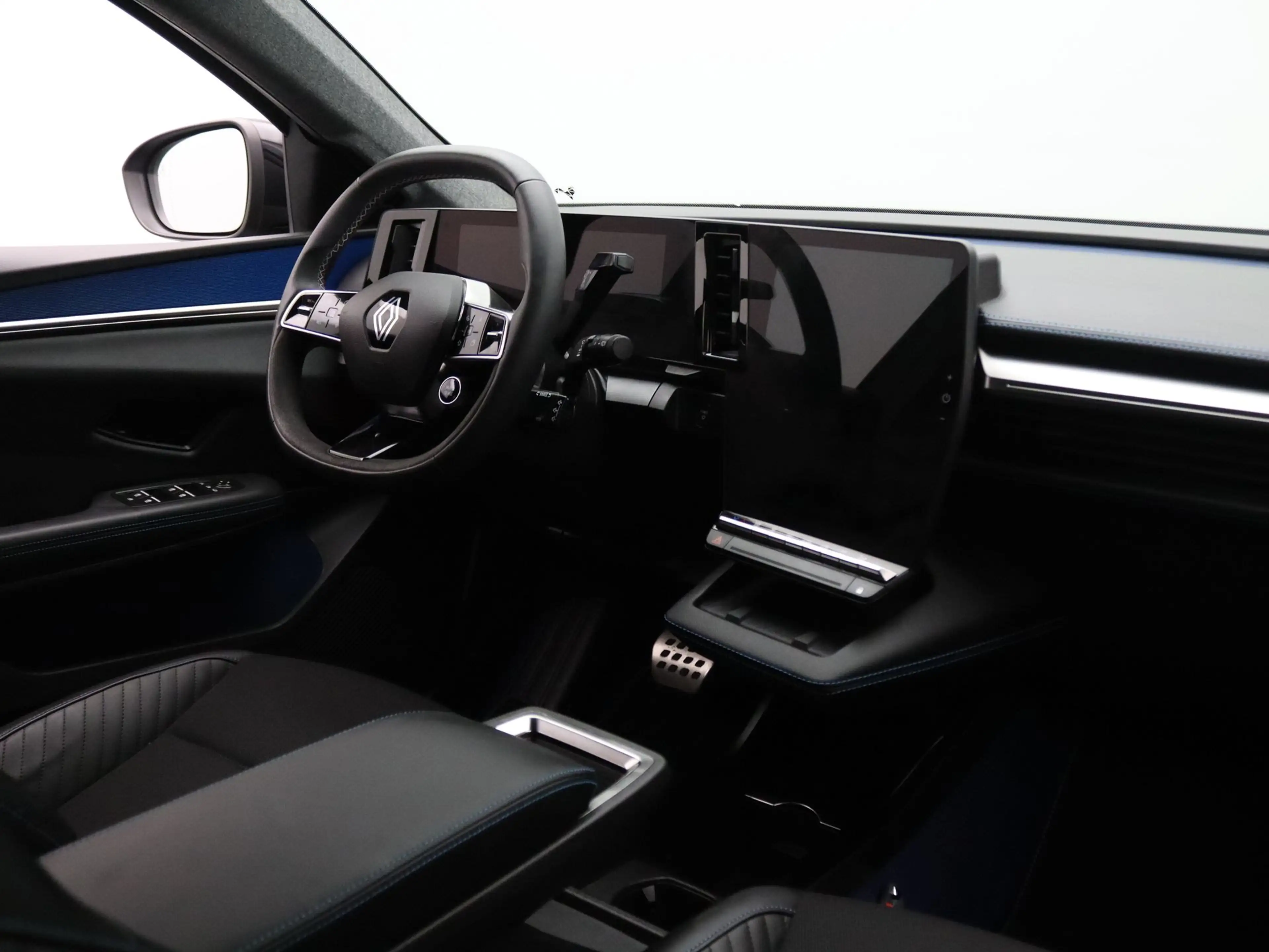 Renault Scenic E-Tech EV87 long range esprit Alpine Apple Carplay — photo 32