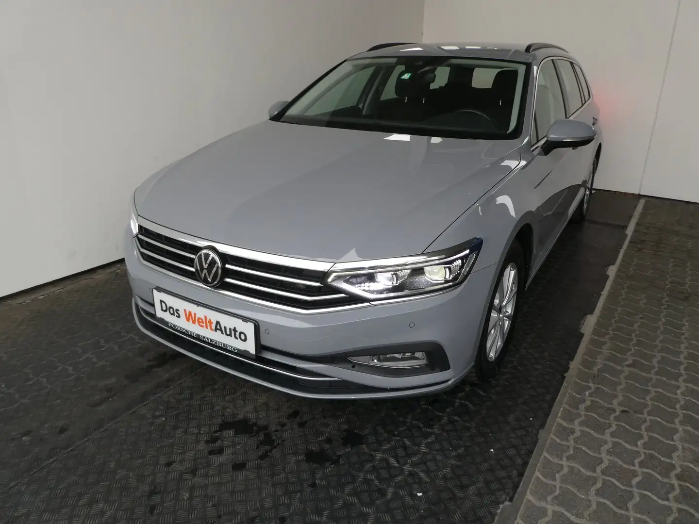 Volkswagen Passat Variant Business TDI DSG Grau - 1