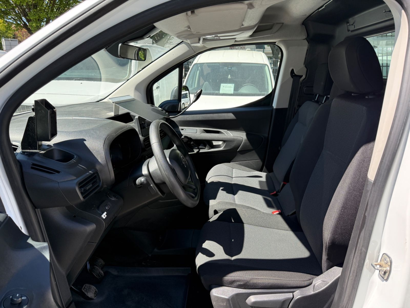 Citroen Berlingo Kasten XL/L2 3-Sitzer 1.Hd/Hu/Insp Neu — photo 5