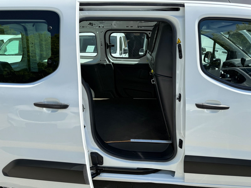 Citroen Berlingo Kasten XL/L2 3-Sitzer 1.Hd/Hu/Insp Neu — photo 12