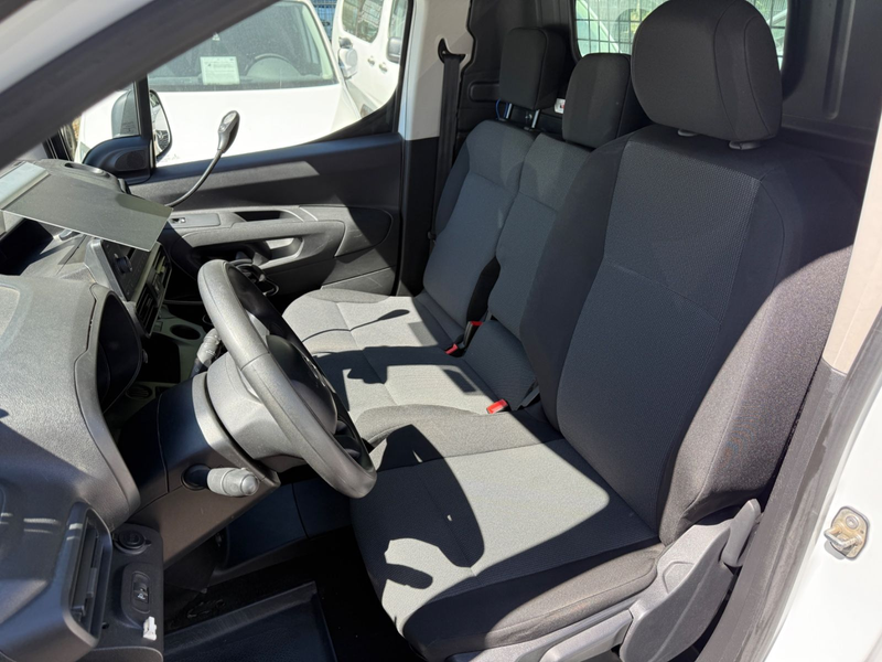 Citroen Berlingo Kasten XL/L2 3-Sitzer 1.Hd/Hu/Insp Neu — photo 7