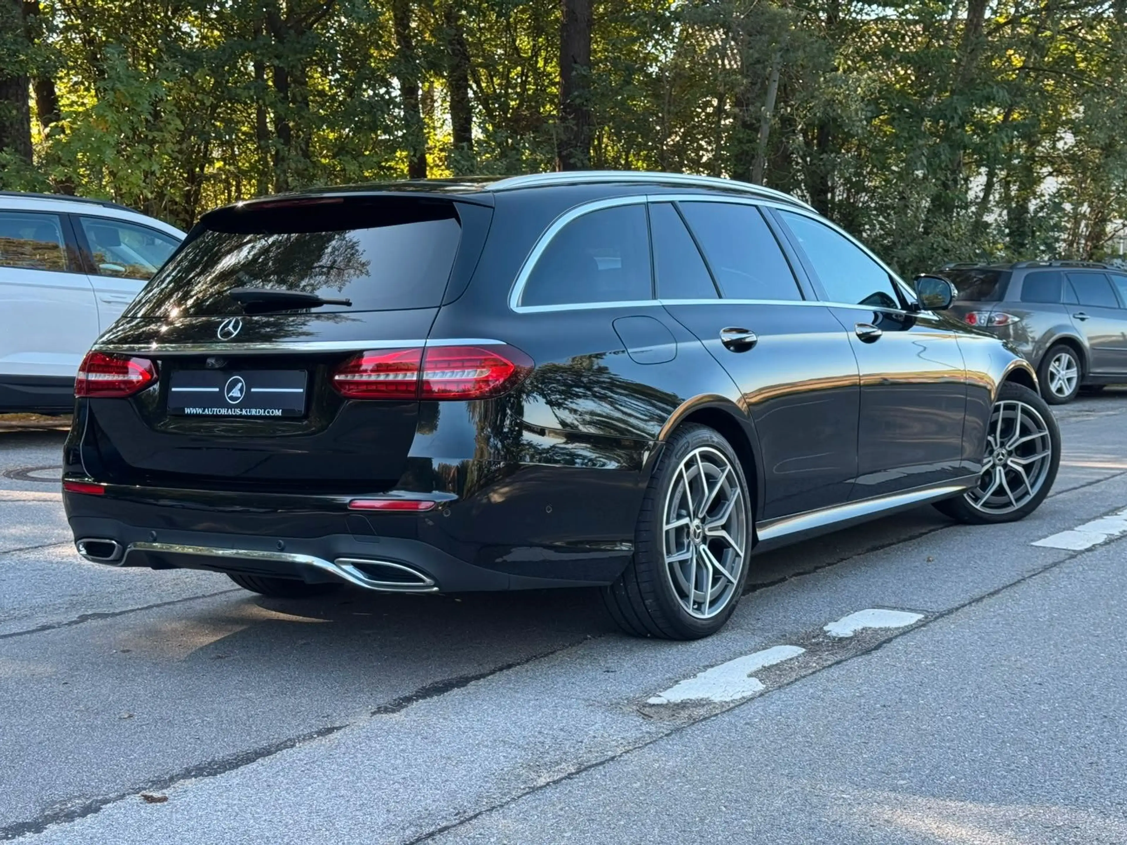 Mercedes-Benz E 400 E400d 4M AMG ACC BURMESTER 360 MEM MULTIBEAM AHK — photo 7