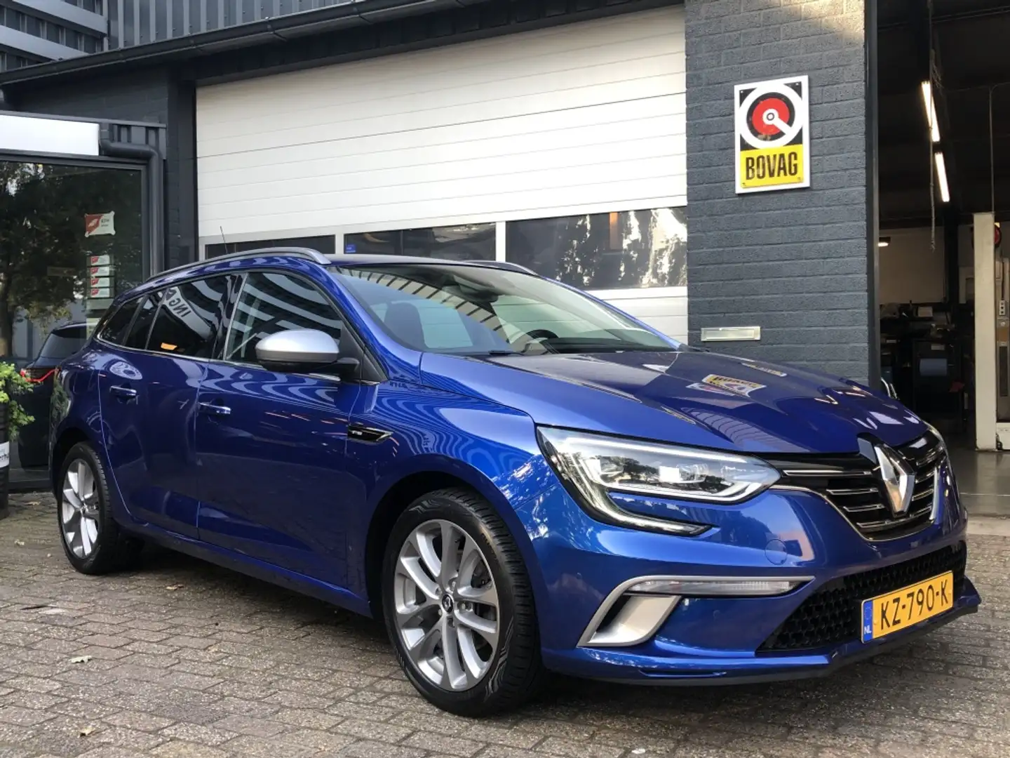 Renault Megane Estate 1.2 TCe GT-Line Blau - 1