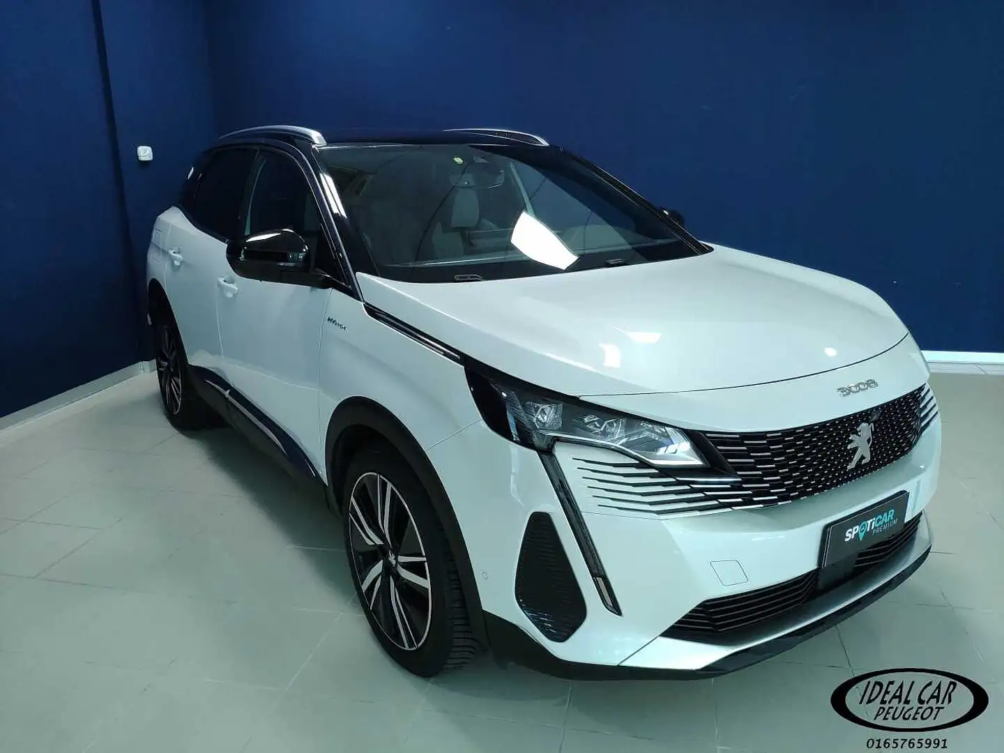 Peugeot 3008 2ª serie Hybrid4 300 e-EAT8 GT Pack Blanc - 2