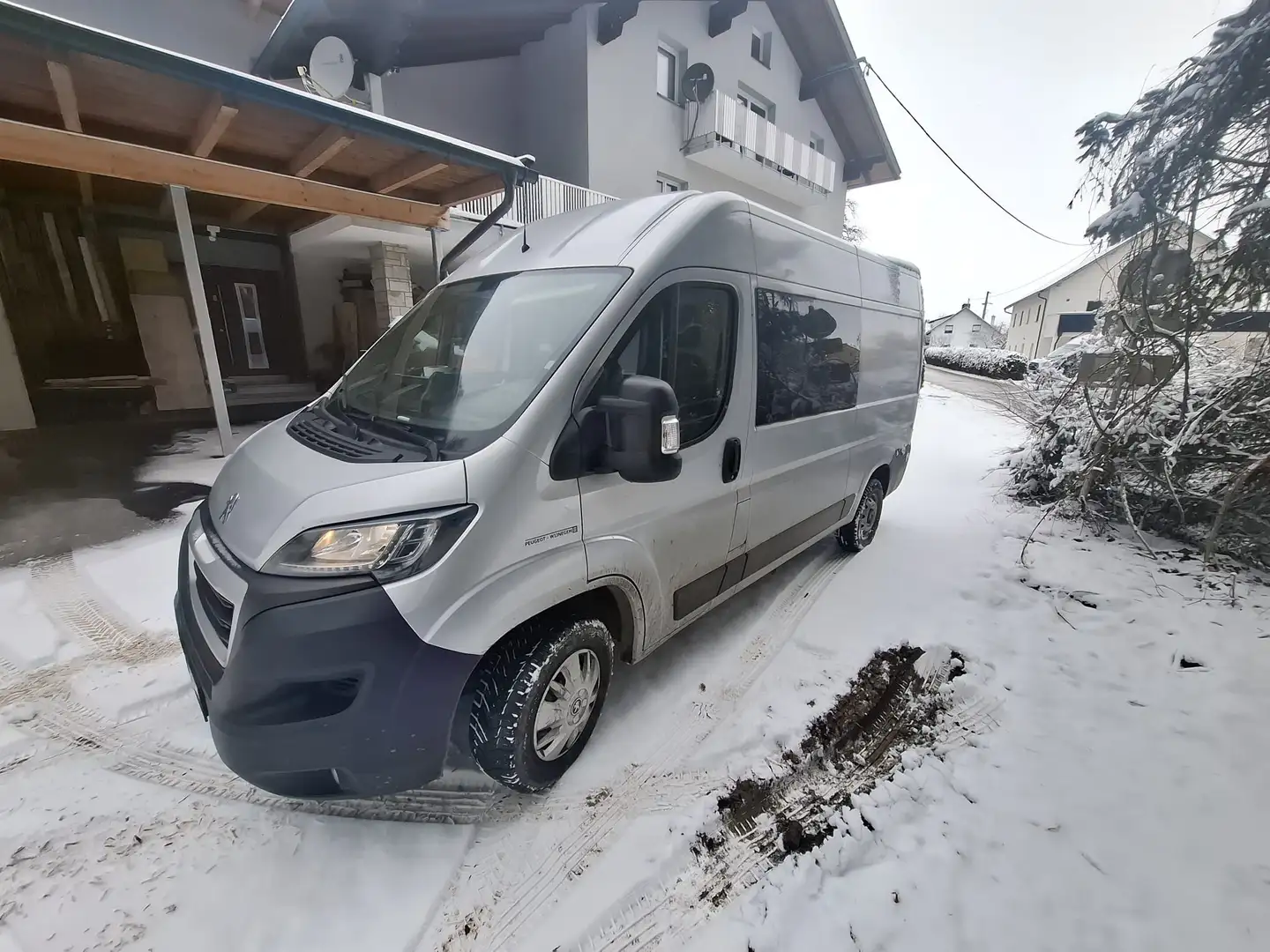 Peugeot Boxer Boxer Luxusbus 3500 L2H2 2,0 Silber - 2