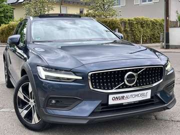 Plus AWD Navi Leder Pano ACC
