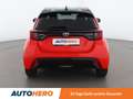 Toyota Yaris 1.5 Hybrid Premiere Edition Aut. *LED*HUD*SPUR* Rot - thumbnail 5