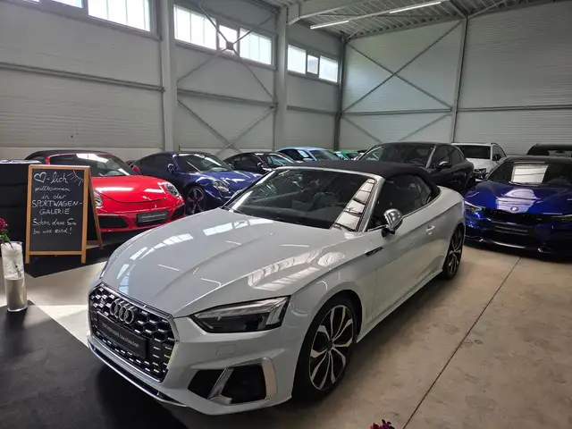 Audi Cabriolet view 6