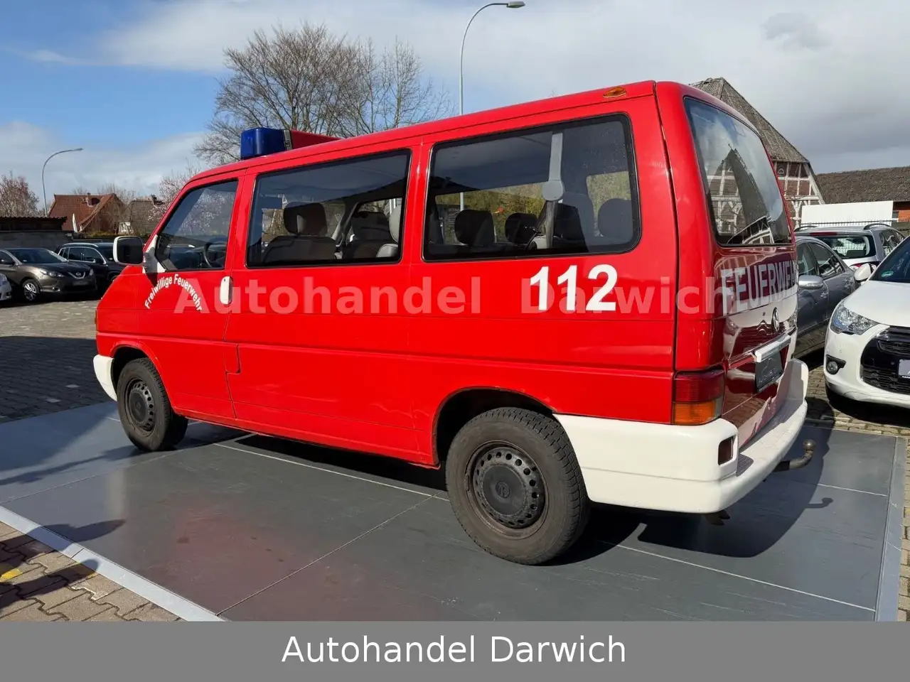 Volkswagen T4 Kombi T4 2.5 TDI 88PS Feuerwehr 2.Hand 9-Sitzer, foto 3