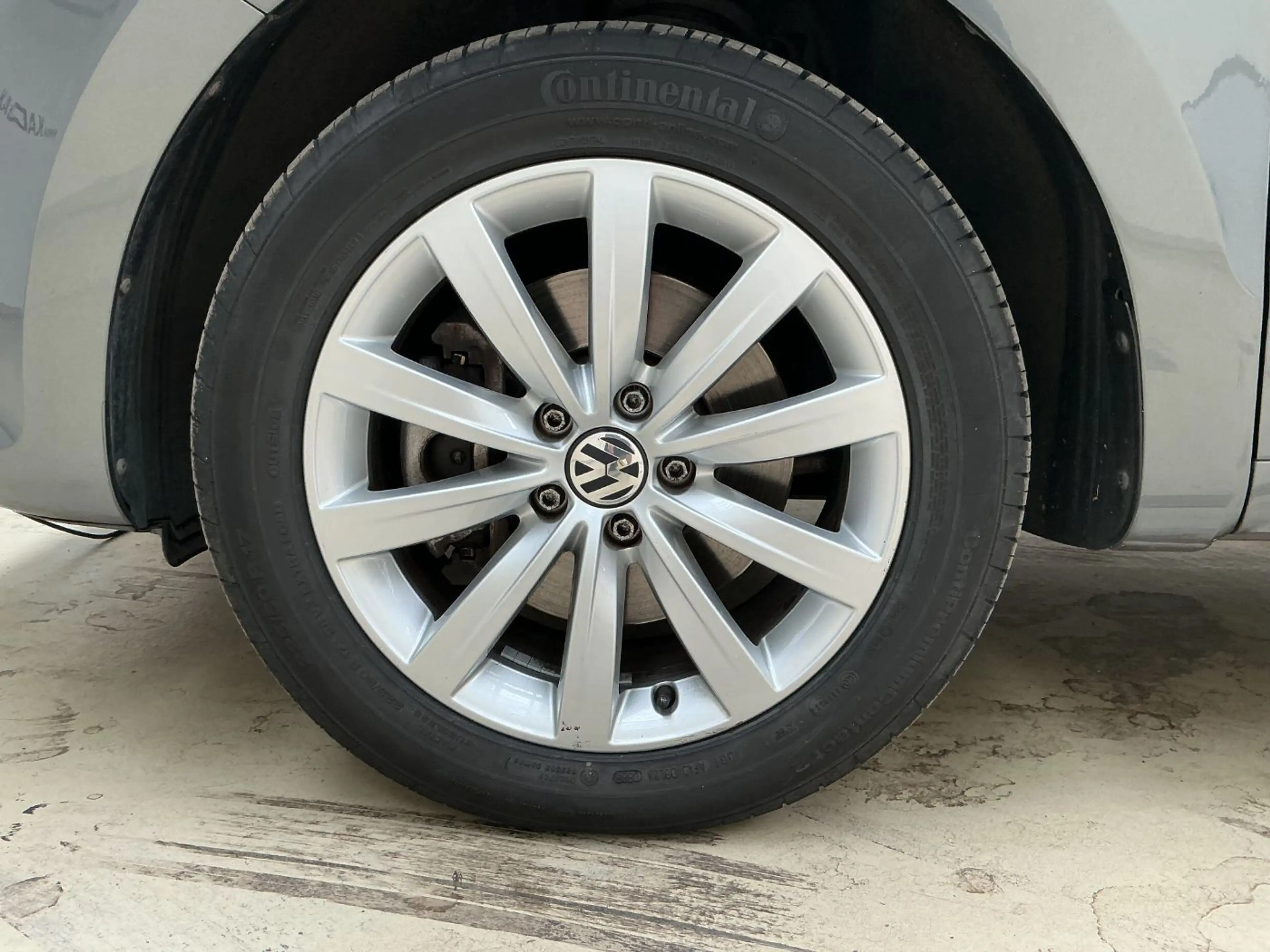 Volkswagen Sharan 2.0 TDI Kamera,PDC,Sitzheizung,CarPlay — photo 8