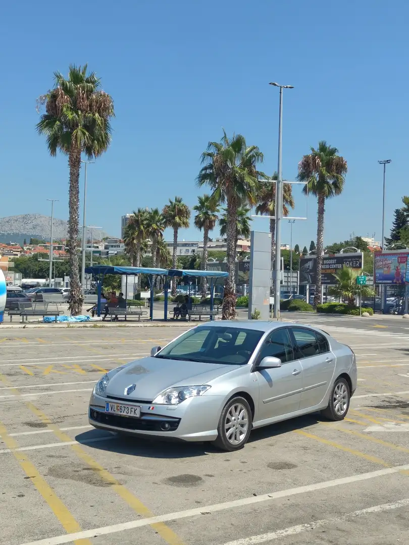 Renault Laguna 2.0 dCi FAP Expression - 1