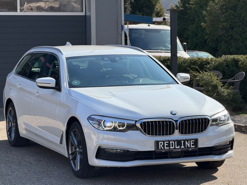 BMW 520 5 Touring /// 1 Hand /// — photo 2