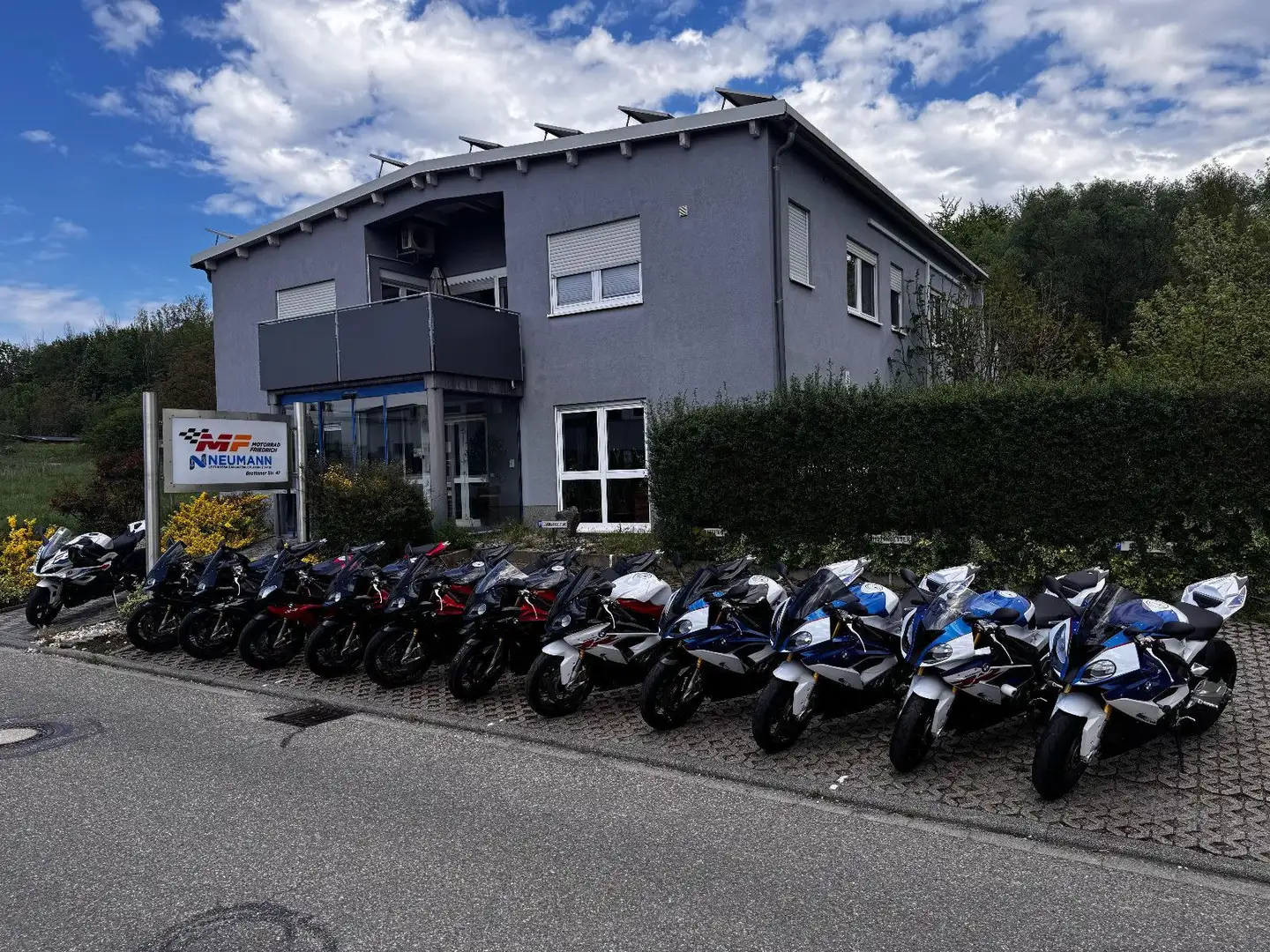 Honda CBR 600 RR PC40 [REIFEN + SERVICE NEU] Rosso - 2