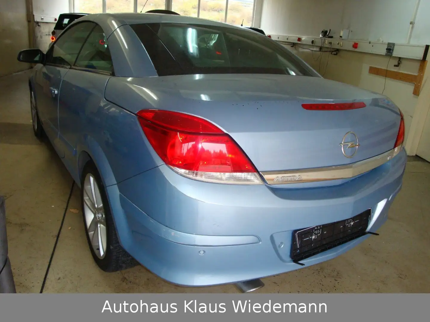 Opel Astra H 1.8 CC "Cosmo" Cabrio - 1.Hd./79 TKM Blau - 2