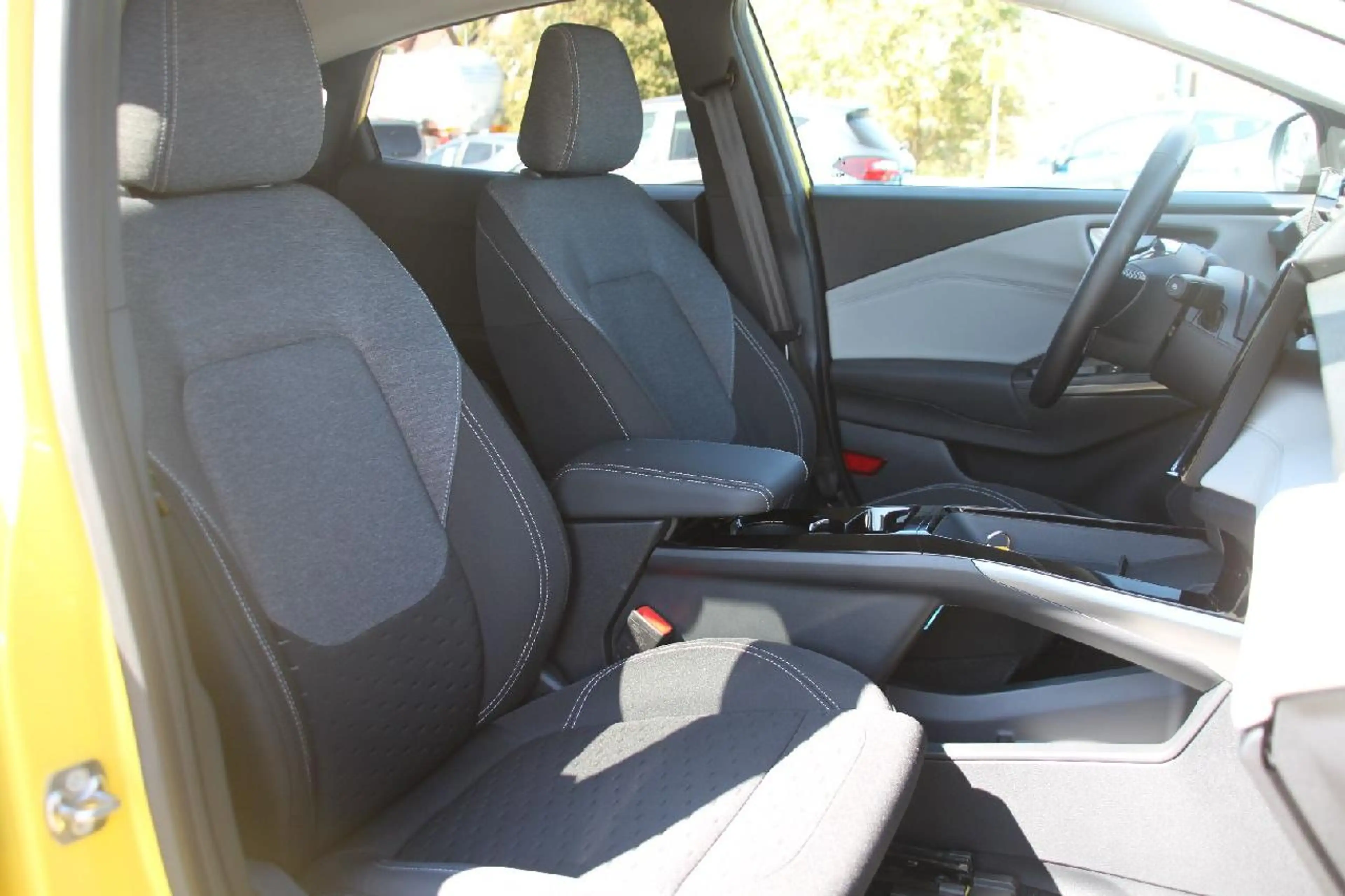 Ford Puma Gen-E 124 kW FWD+SHZ+LMF+RFK+NAVI+KLIMA+ — photo 14