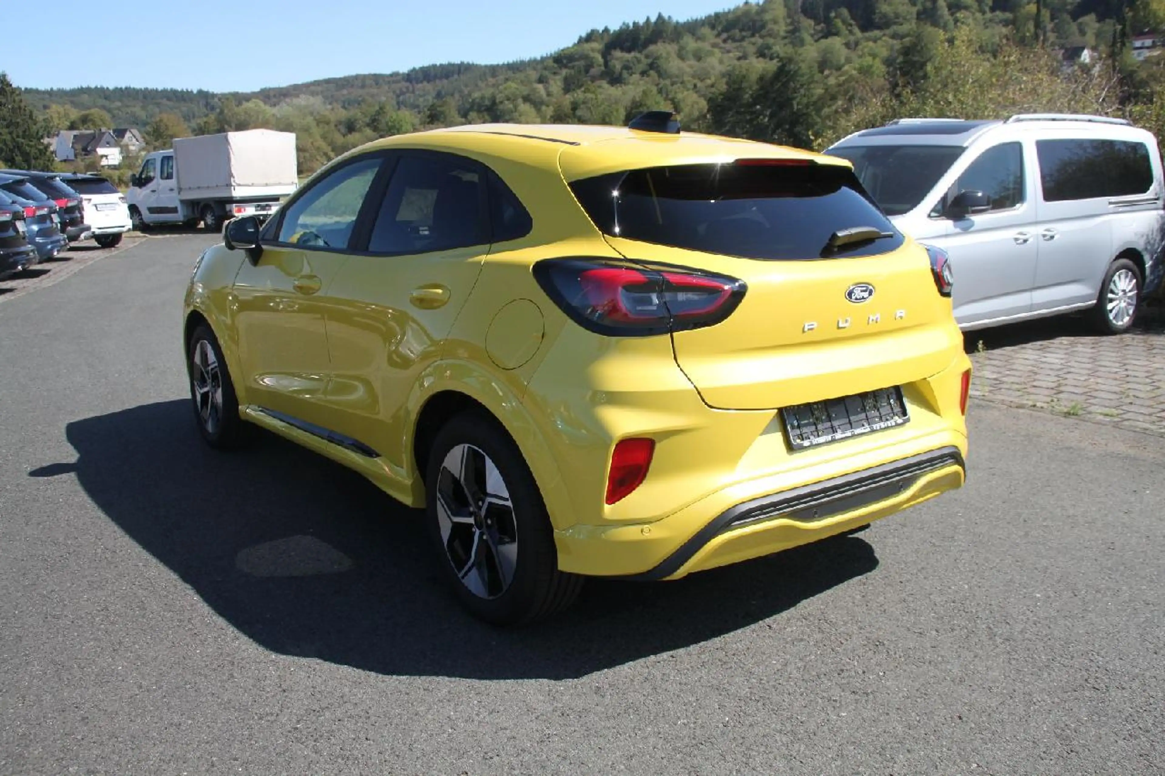 Ford Puma Gen-E 124 kW FWD+SHZ+LMF+RFK+NAVI+KLIMA+ — photo 4
