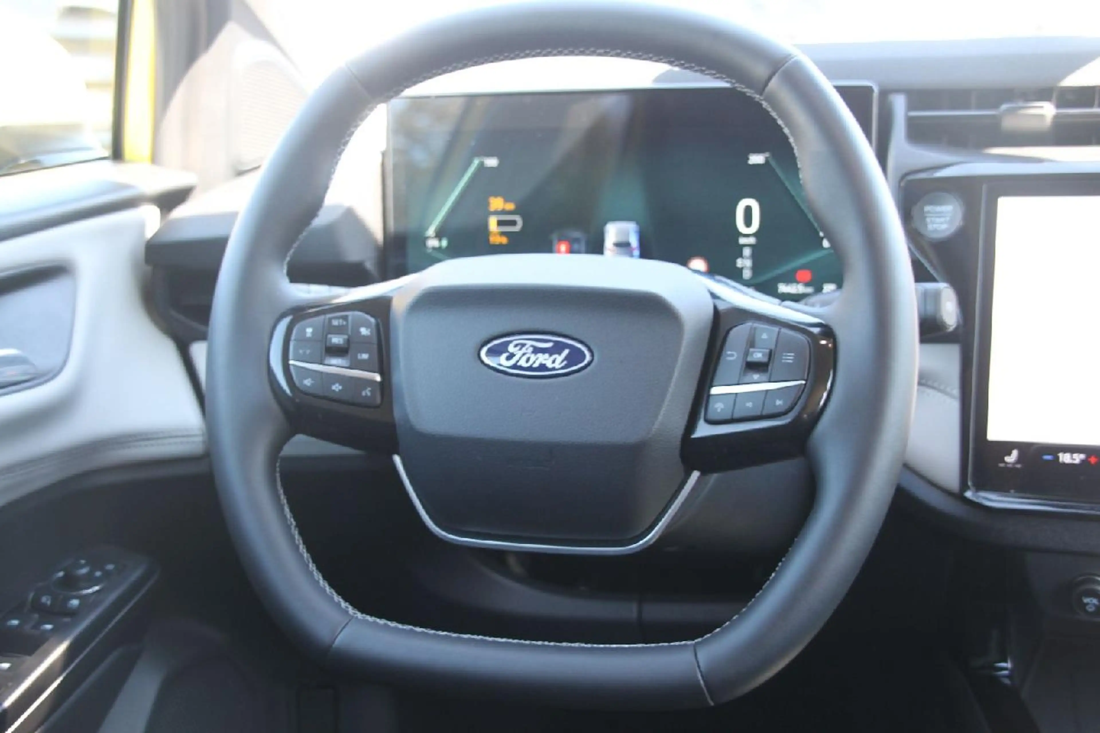 Ford Puma Gen-E 124 kW FWD+SHZ+LMF+RFK+NAVI+KLIMA+ — photo 13