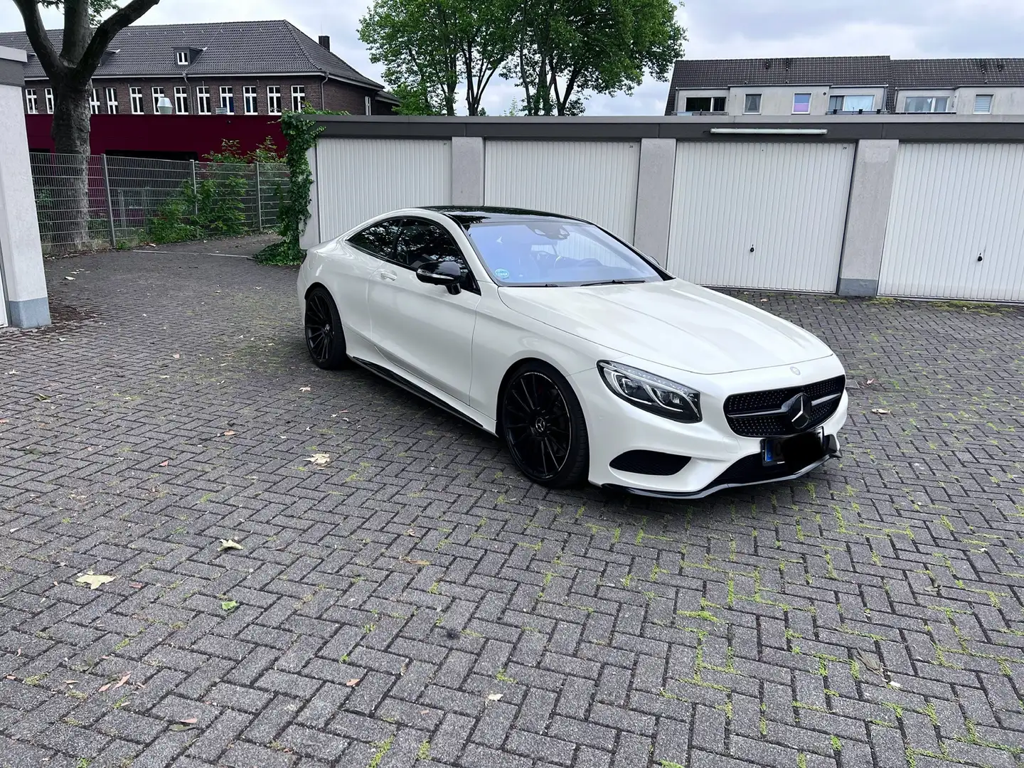 Mercedes-Benz S 500 Coupe 9G-TRONIC Srebrny - 1