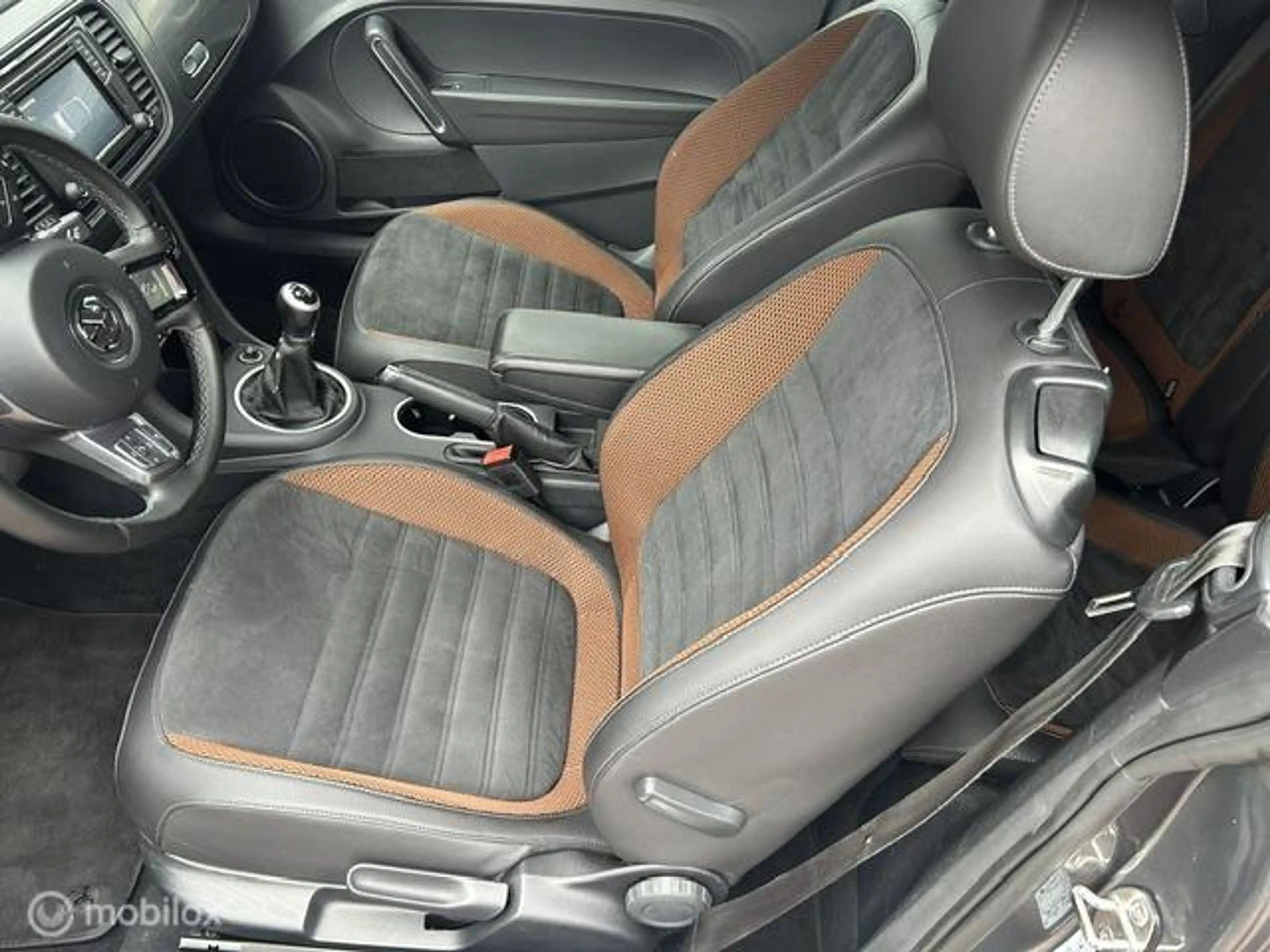 Volkswagen Beetle Cabriolet 1.2 KARMANN * AIRCO * NAVIGATIE — photo 8