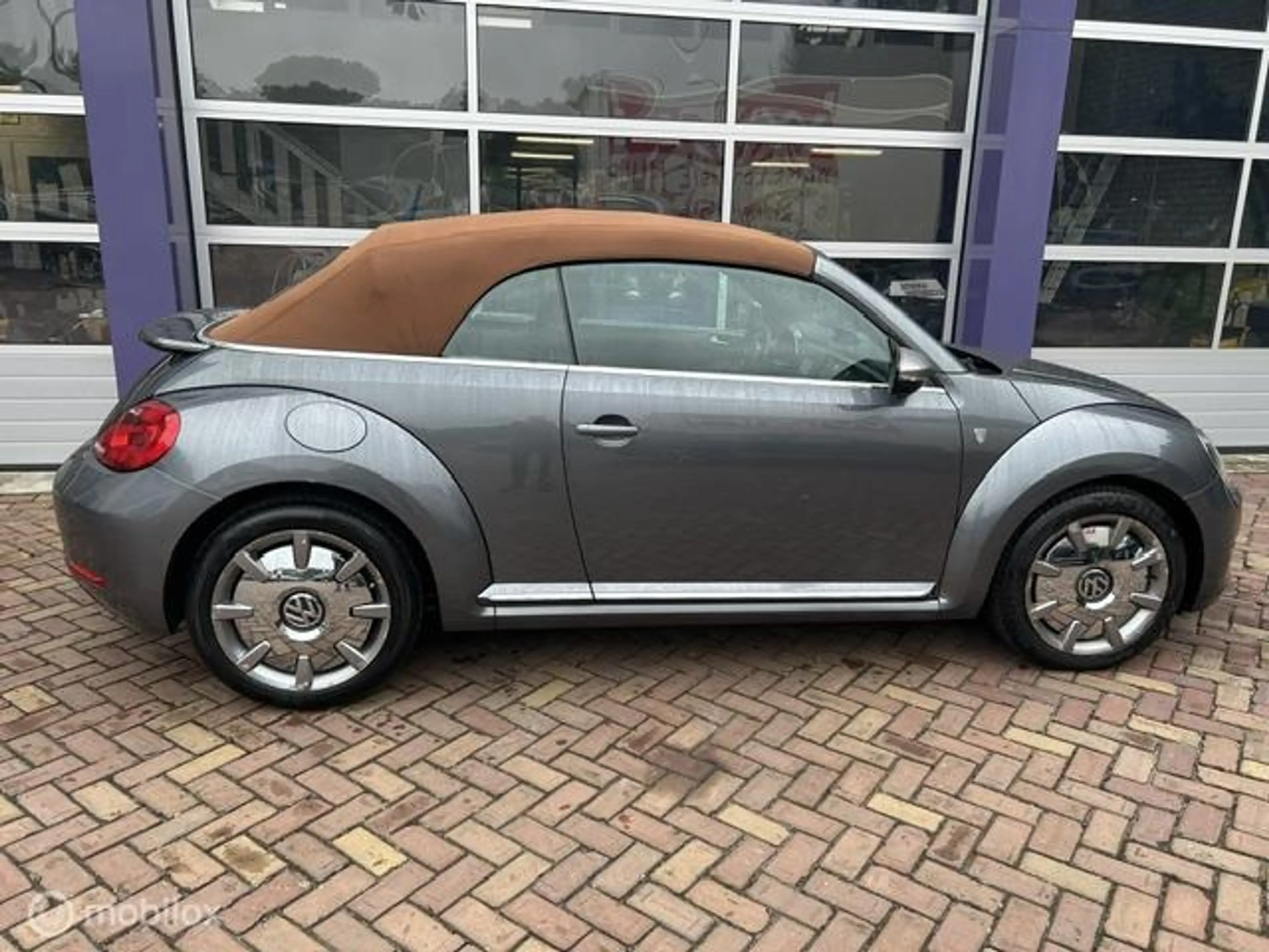 Volkswagen Beetle Cabriolet 1.2 KARMANN * AIRCO * NAVIGATIE — photo 6