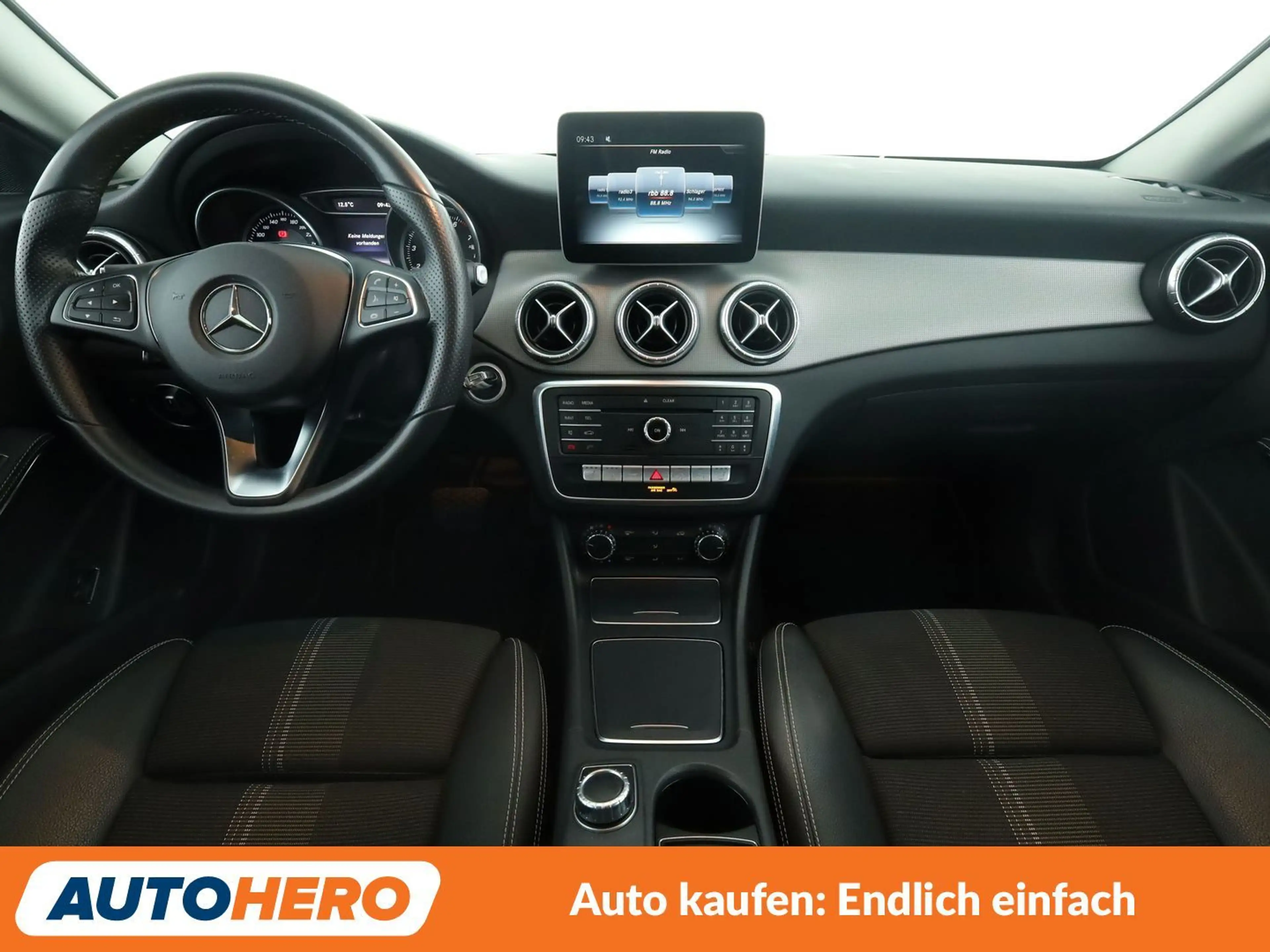 Mercedes-Benz CLA 220 CLA 220 Shooting Brake 4Matic Urban — photo 12