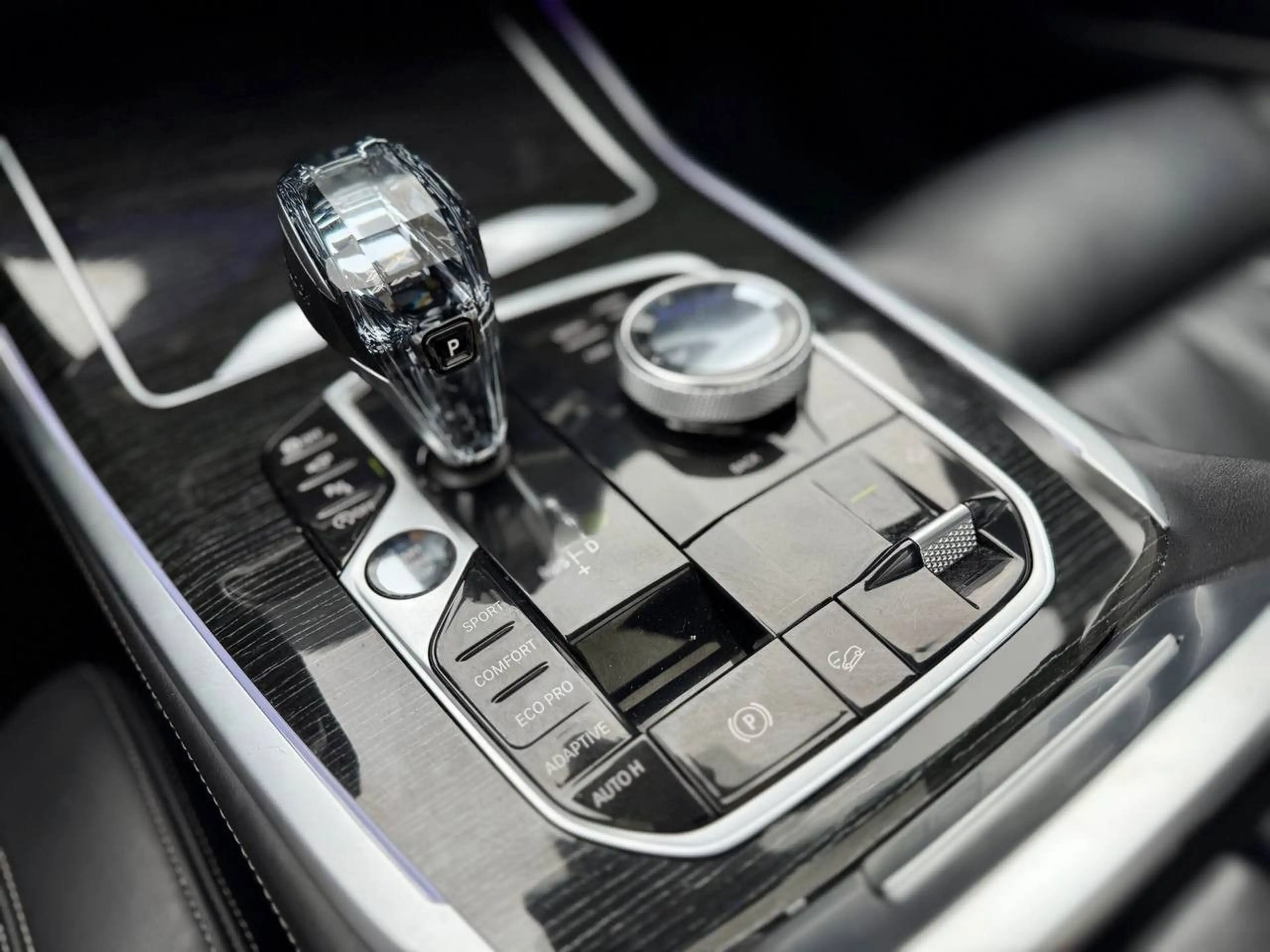 BMW X7 Exklusiv Design Pure Excellence 6-Sitz — photo 14
